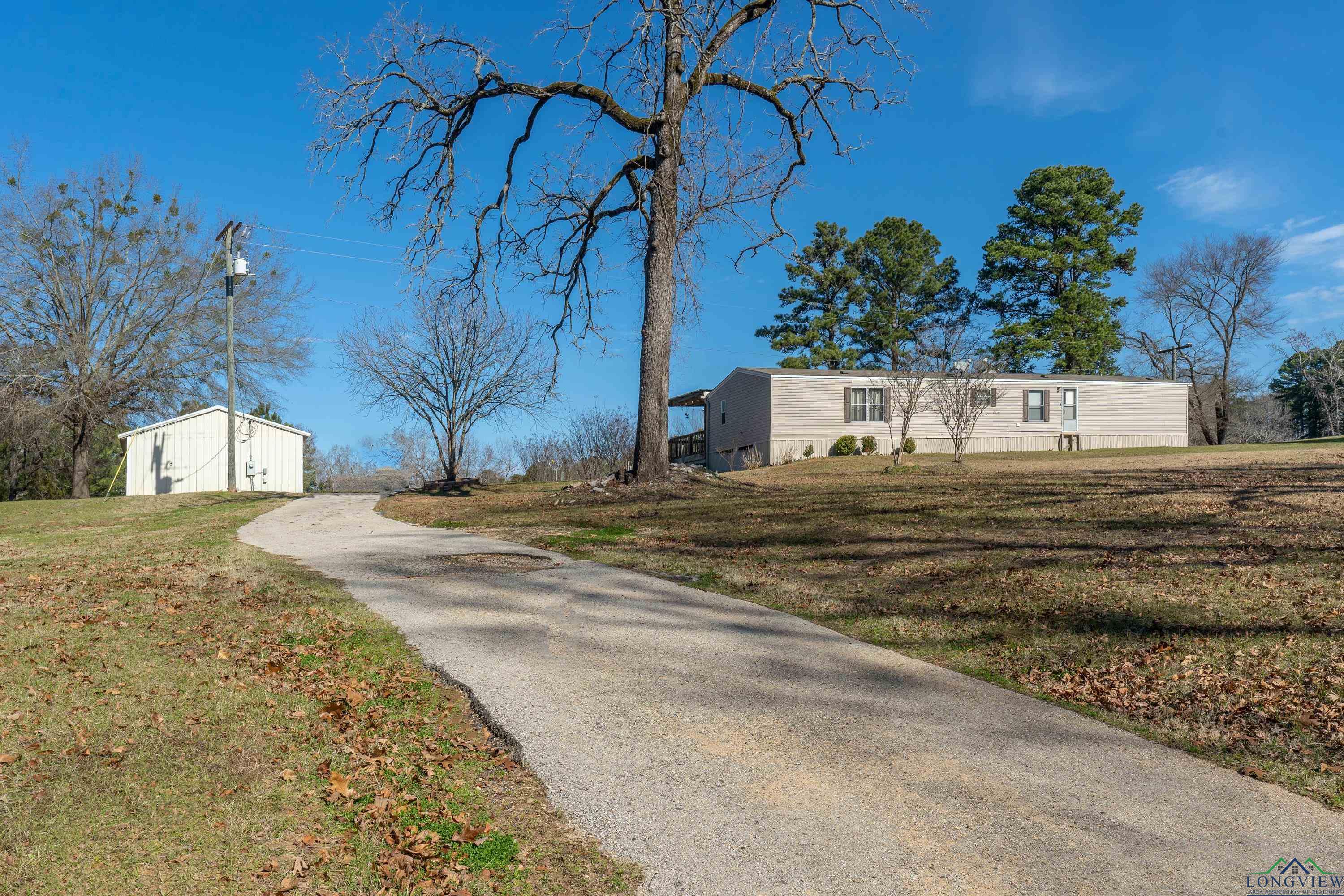 1899 S Mount Pleasant Rd, Hallsville, Texas image 14