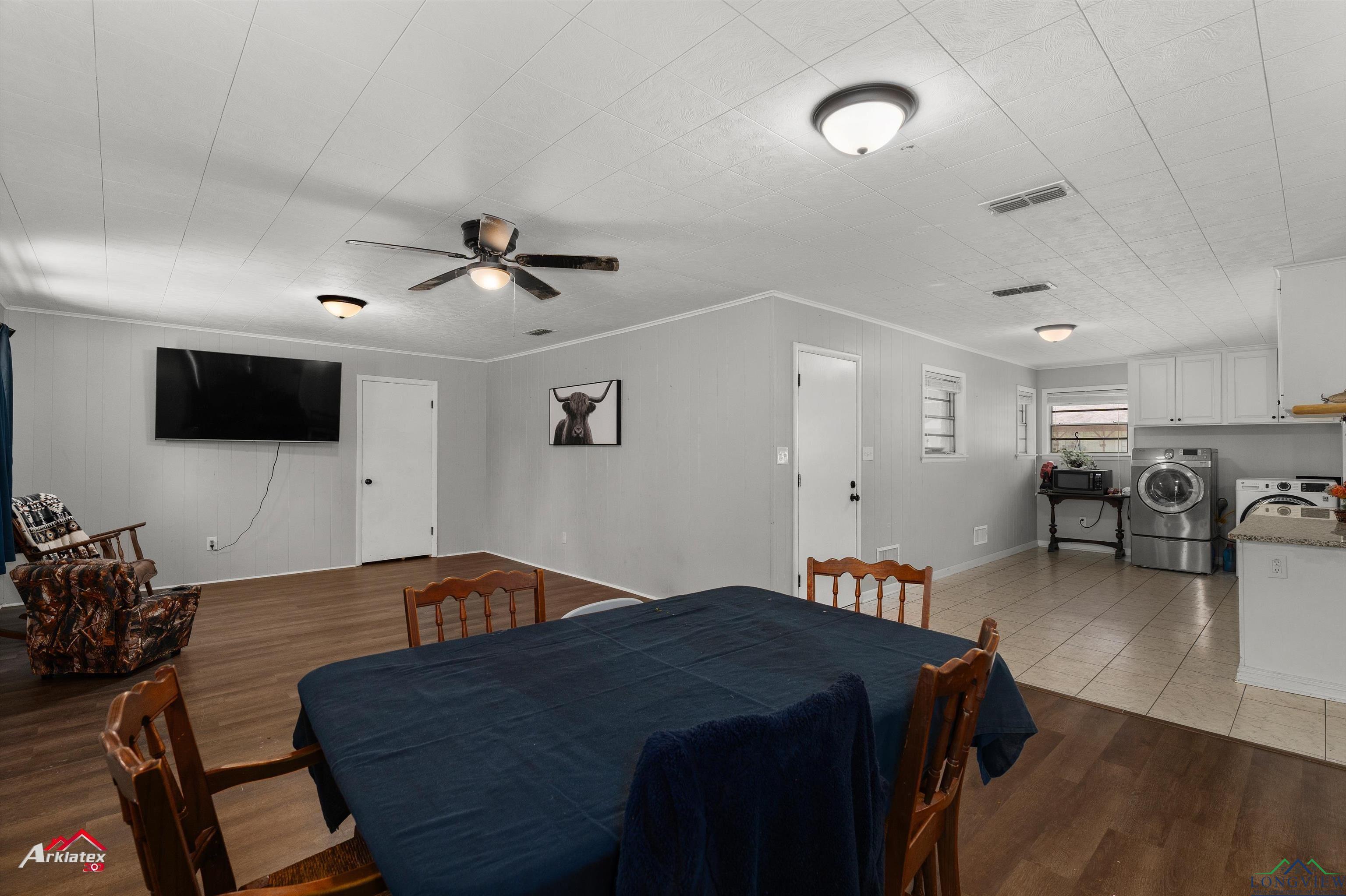 1127 Lynnwood Dr, Carthage, Texas image 9