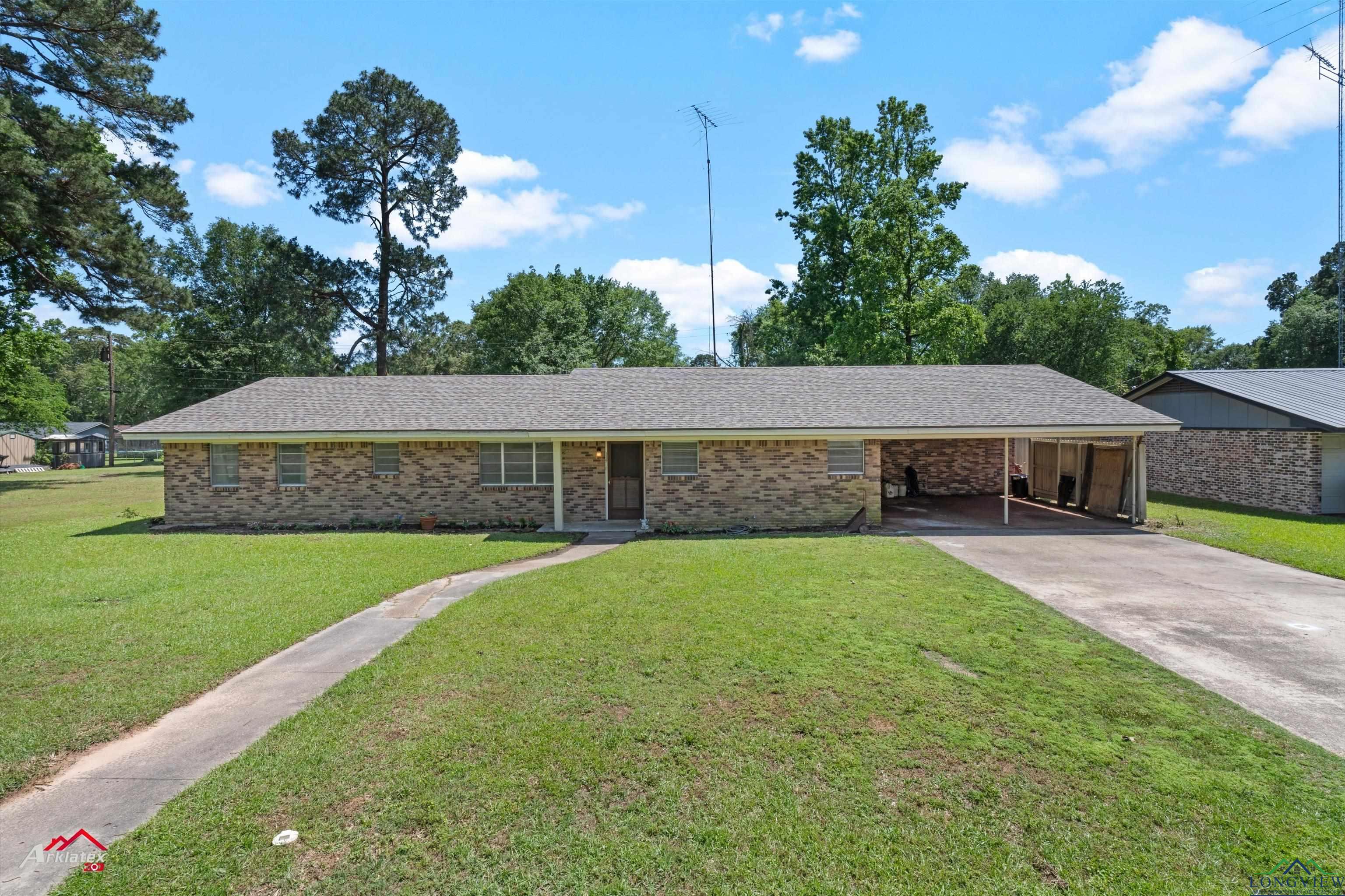 1127 Lynnwood Dr, Carthage, Texas image 17