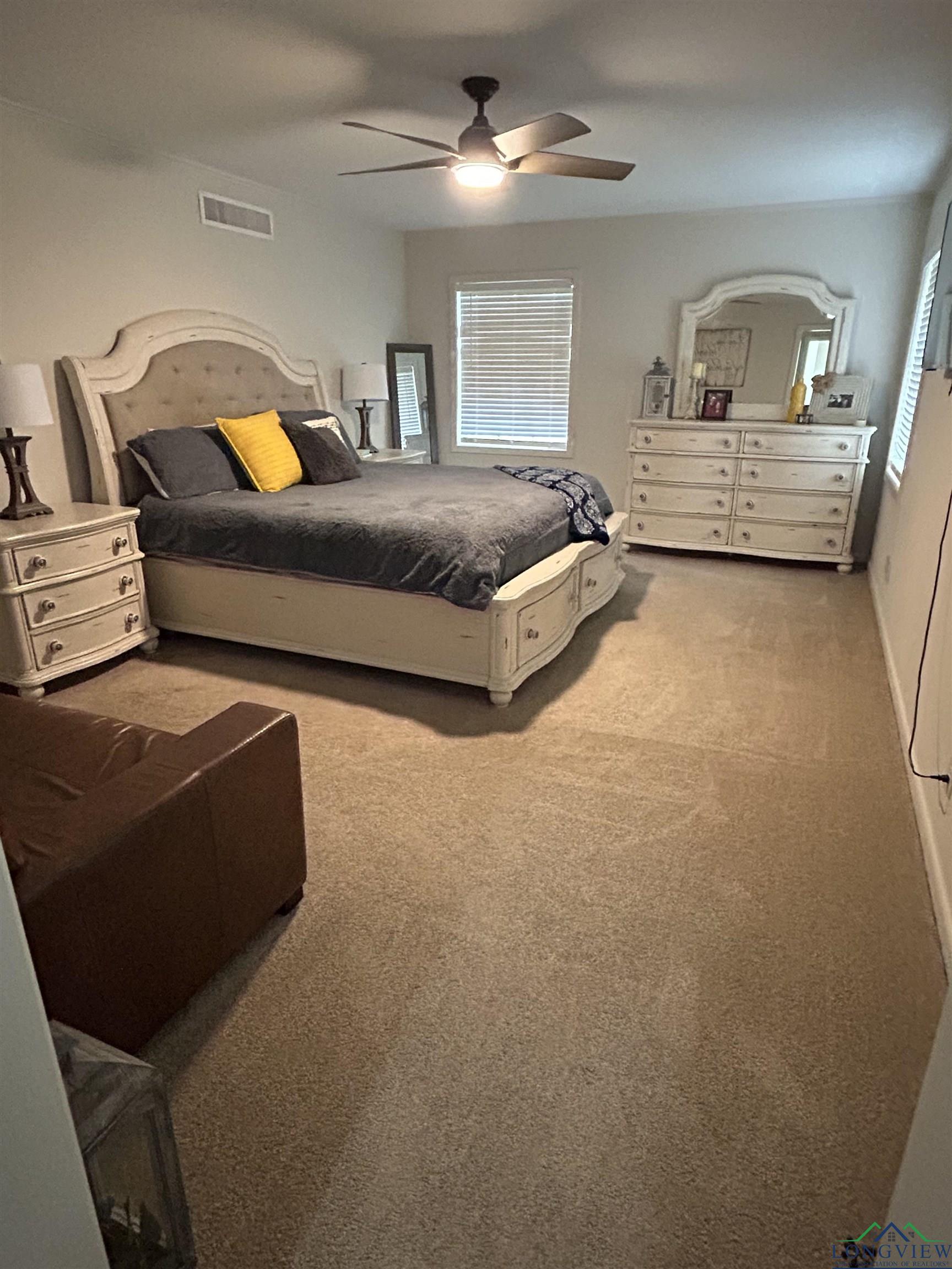 1105 E Main Street, Henderson, Texas image 14