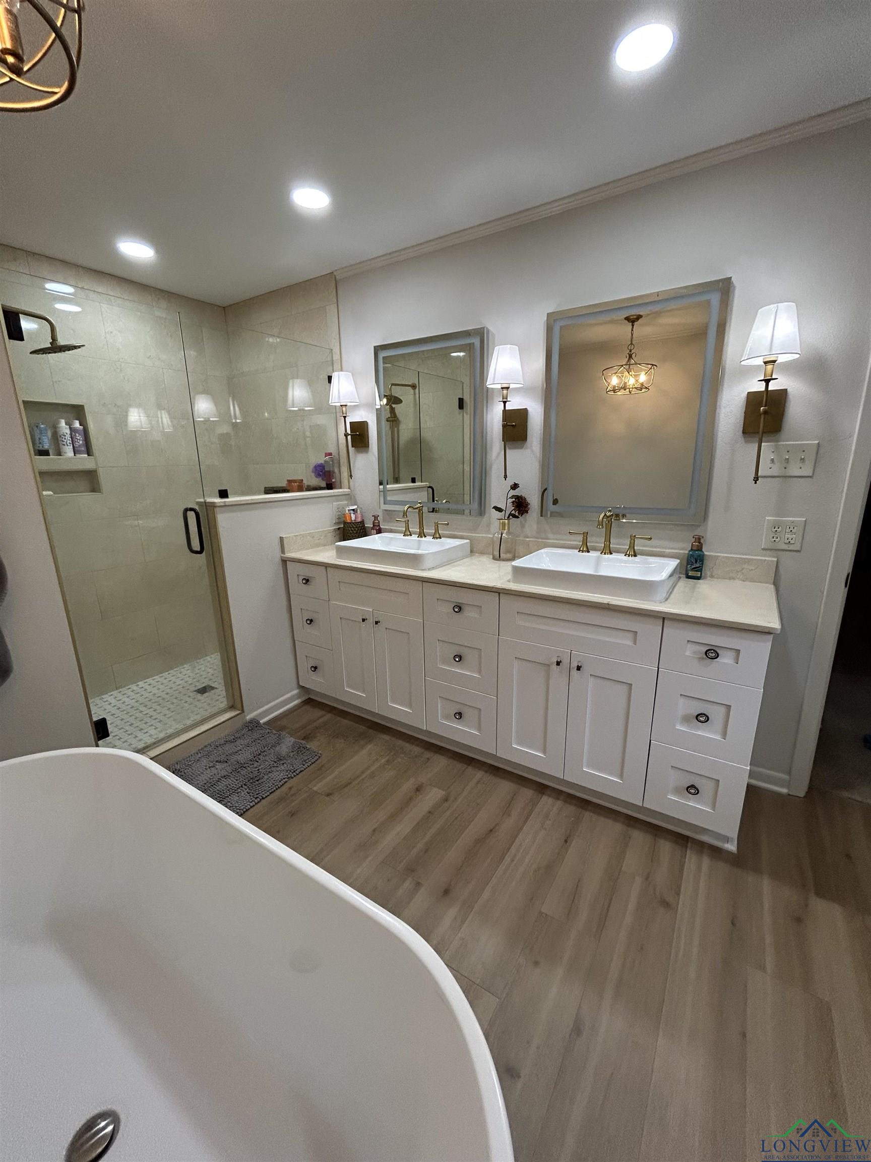 1105 E Main Street, Henderson, Texas image 18