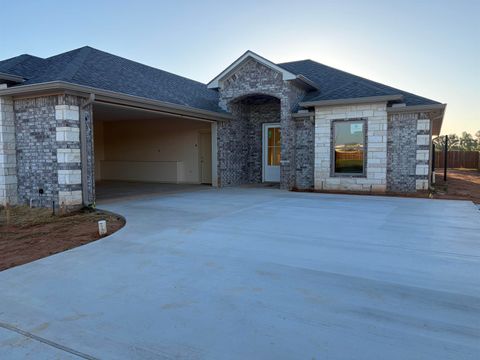 Homes For Sale - 105 Moonlight Dr<br/> Hallsville, TX 75650