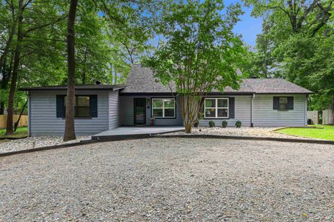 Homes For Sale - 1073 S Lake Dr<br/> Gladewater, TX 75647