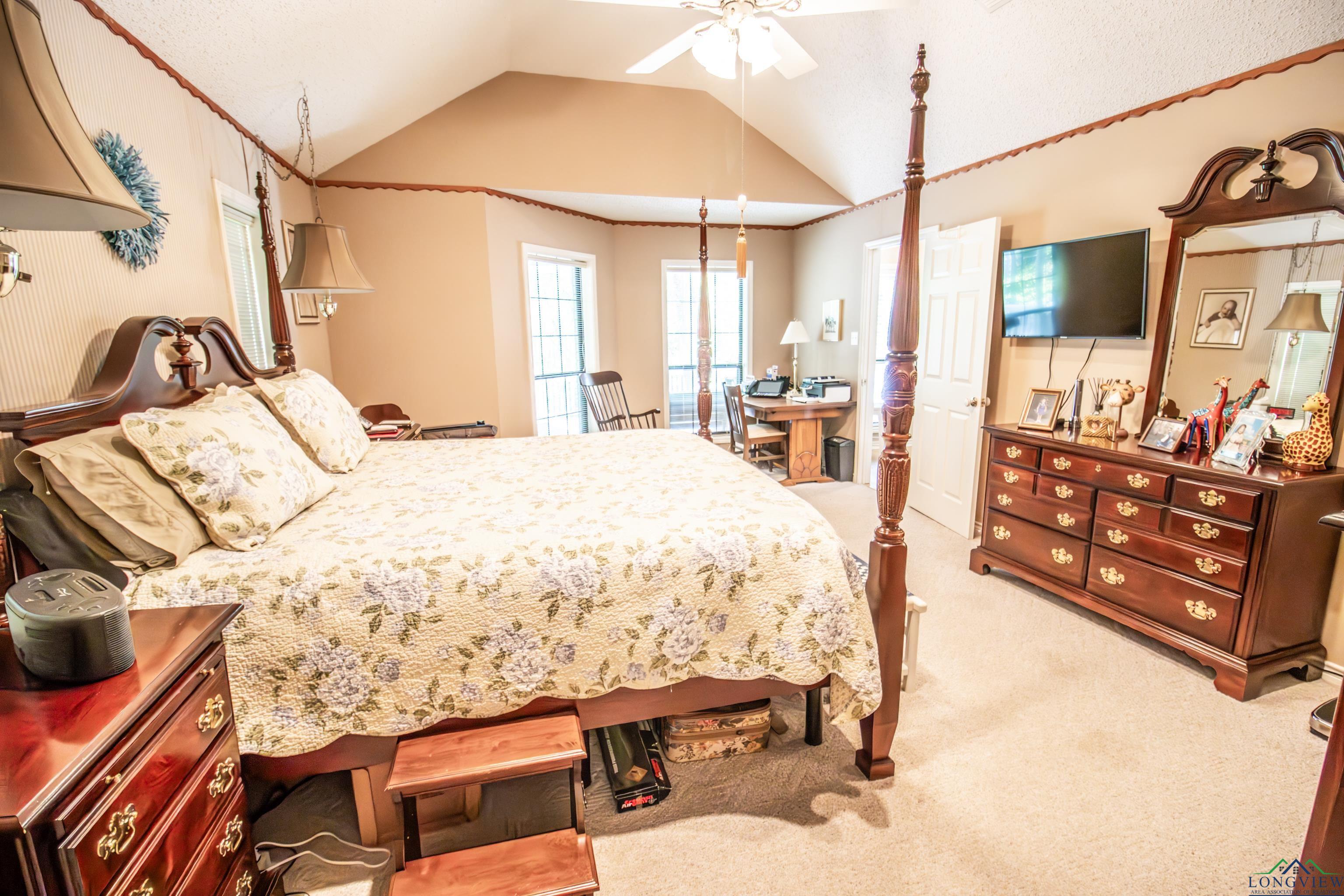 514 Buckeye Hill Rd, Karnack, Texas image 11
