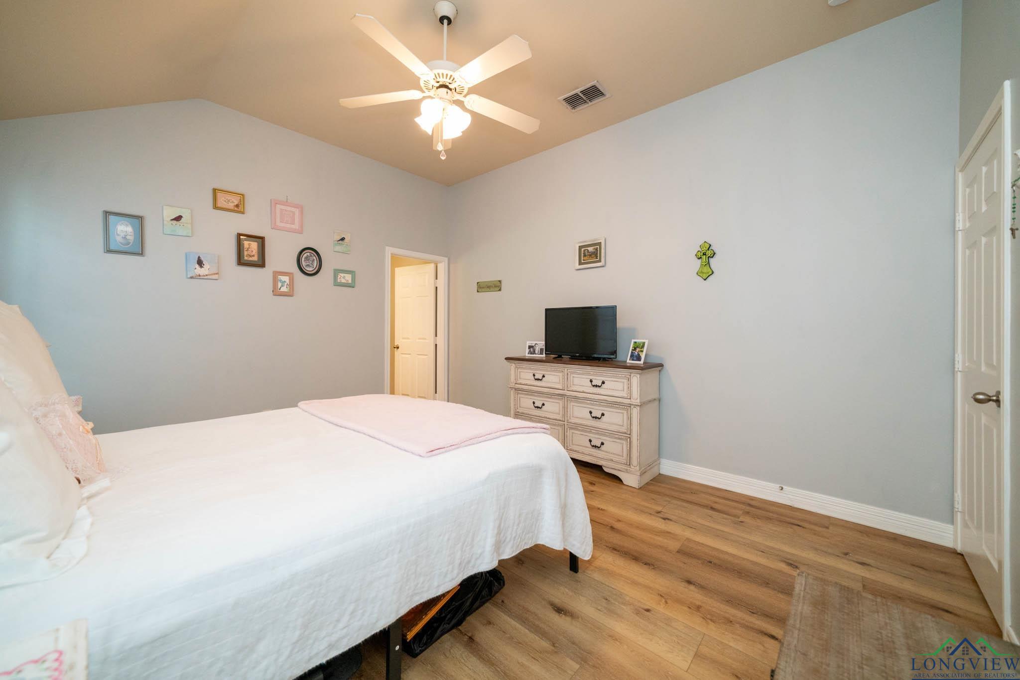 117 Labrador Lane, Hallsville, Texas image 20