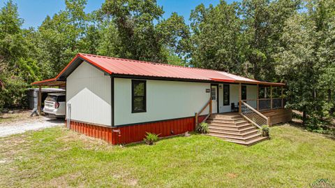 A home in Gilmer