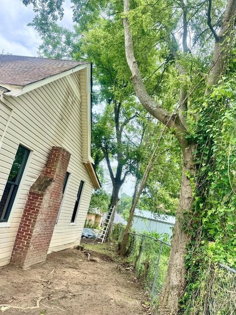 Homes For Sale - 500 Decatur St<br/> Marshall, TX 75670