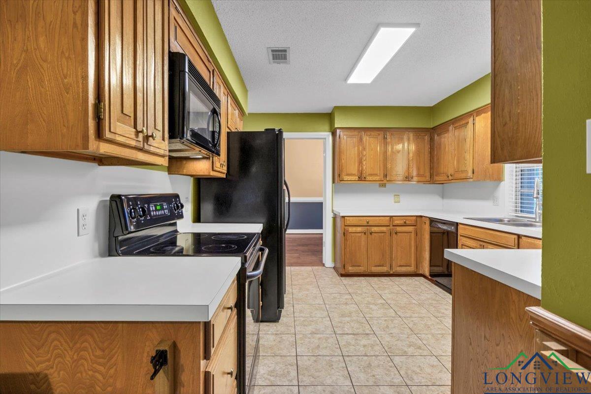 1529 Hideaway Lane West Ln, Hideaway, Texas image 14