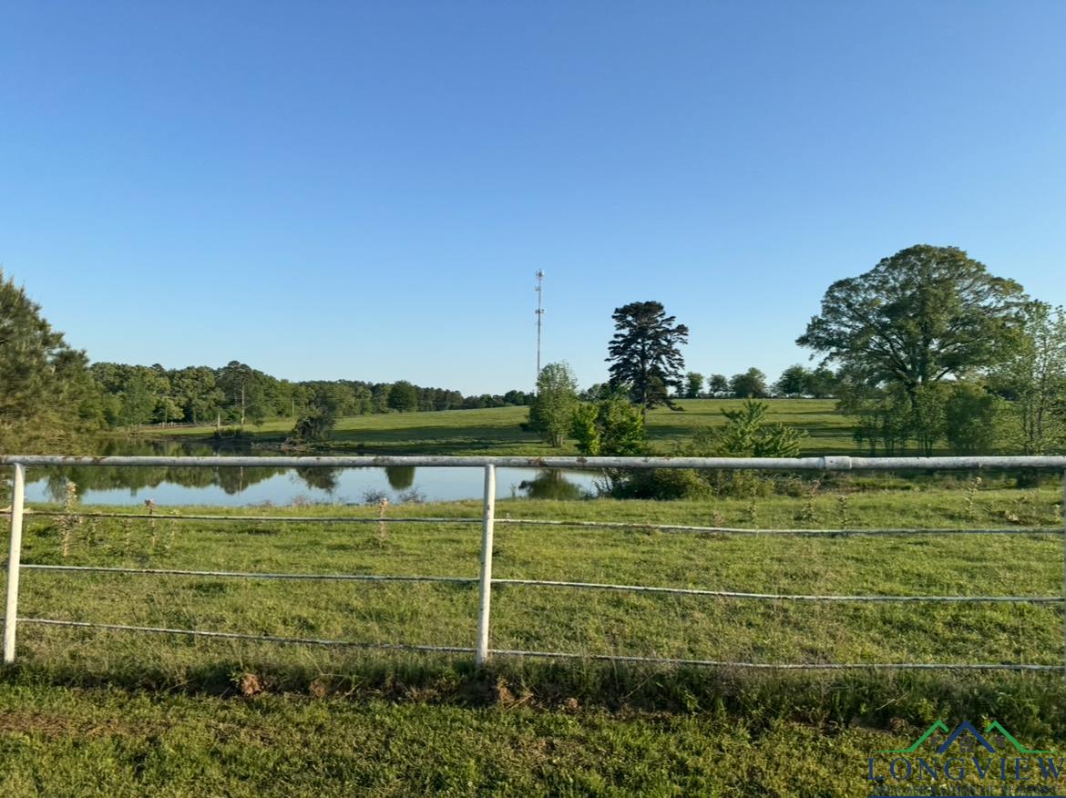 5749 Fm 2879, Longview, Texas image 4