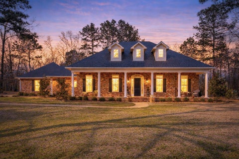 Homes For Sale - 441 Graybill Plantation Rd<br/> Longview, TX 75603