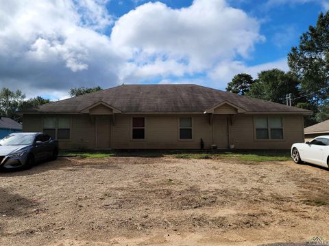 Multifamily For Sale - 155 & 157 W Holt Street<br/> New London, TX 75682