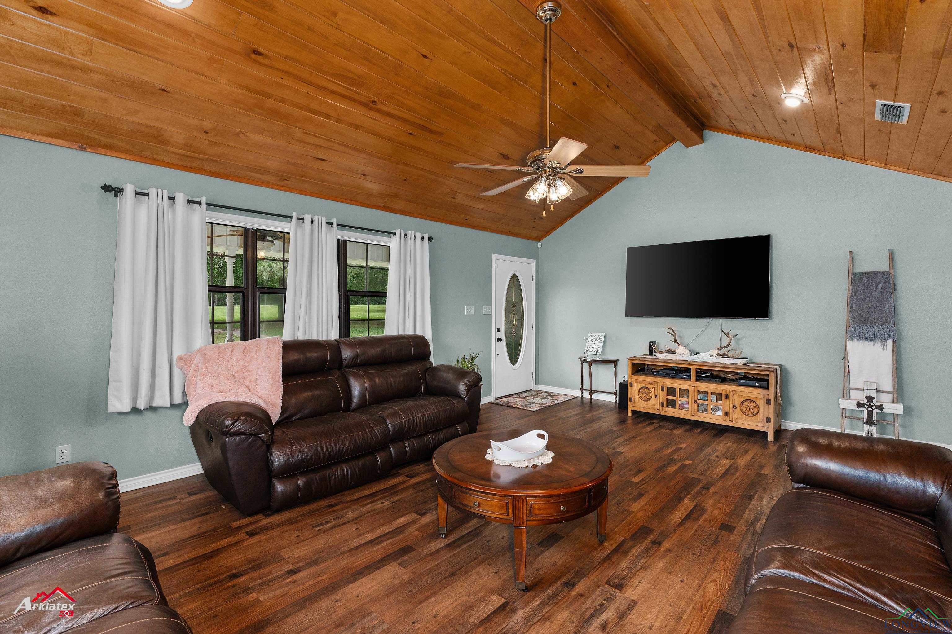 369 Cr 107, Carthage, Texas image 19