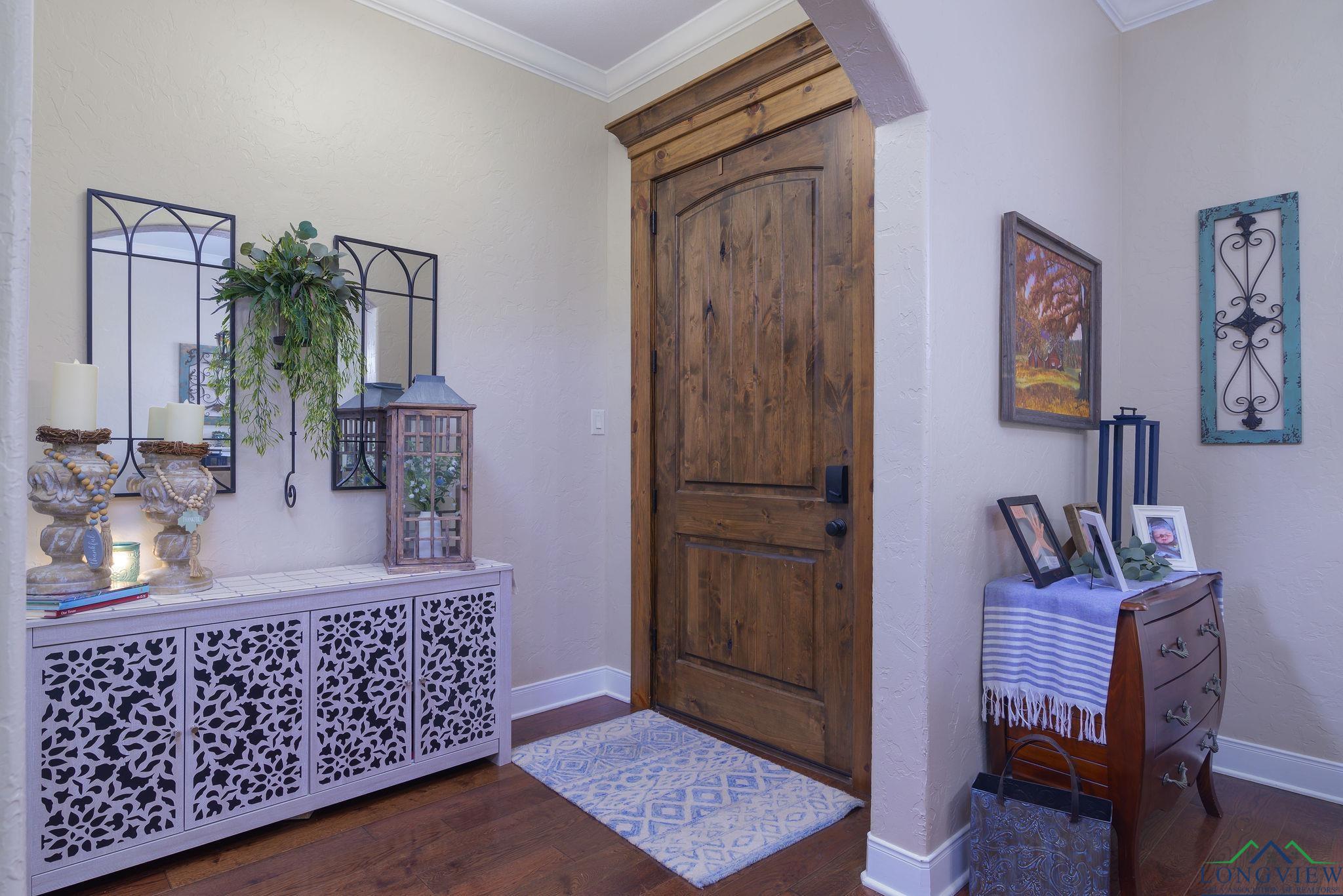 905 Woodridge Circle, Longview, Texas image 10