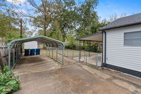 A home in Kilgore