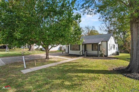 A home in Kilgore