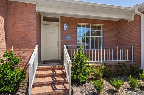 A home in Longview