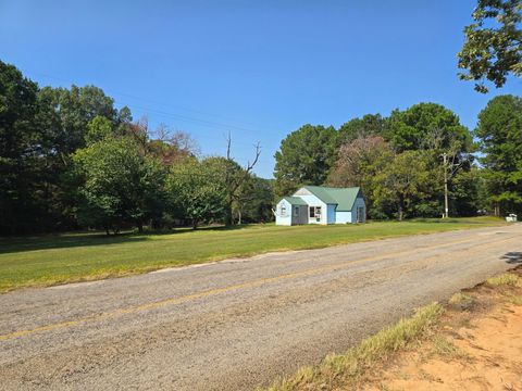Multifamily For Sale - 3200 Elysian Fields Ave. A, B, C Ave<br/> Marshall, TX 75672
