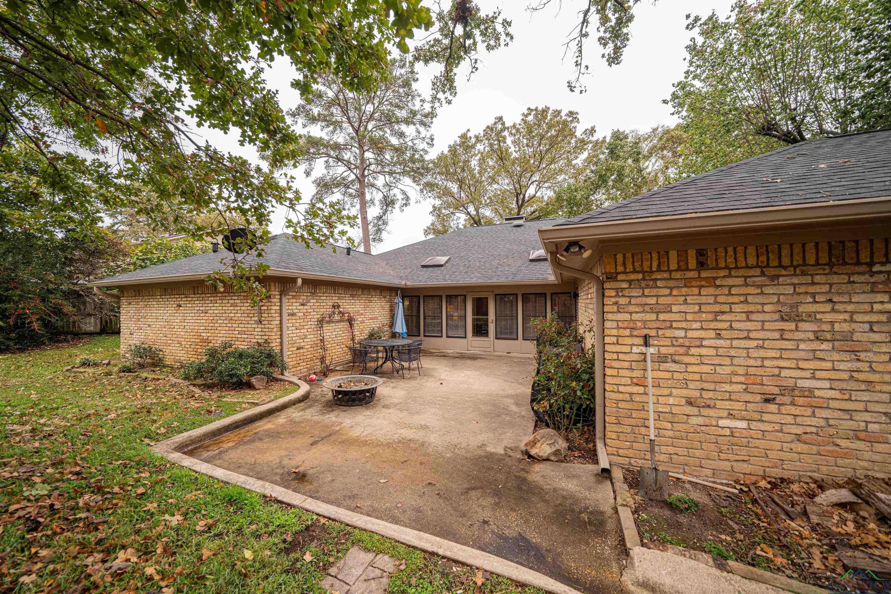 1129 Windsong Lane, Longview, Texas image 27