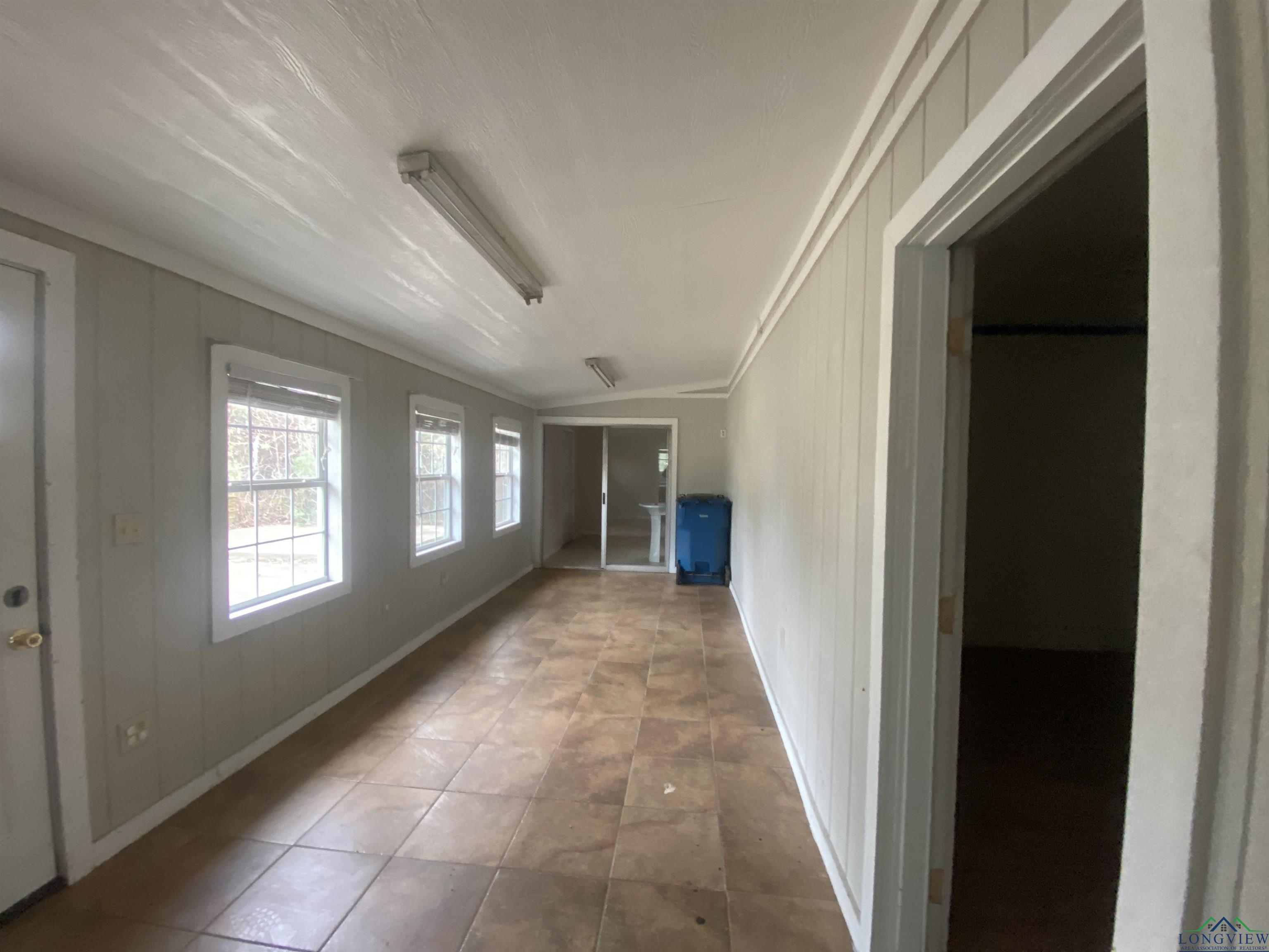 401 E Wright Street, Marshall, Texas image 21
