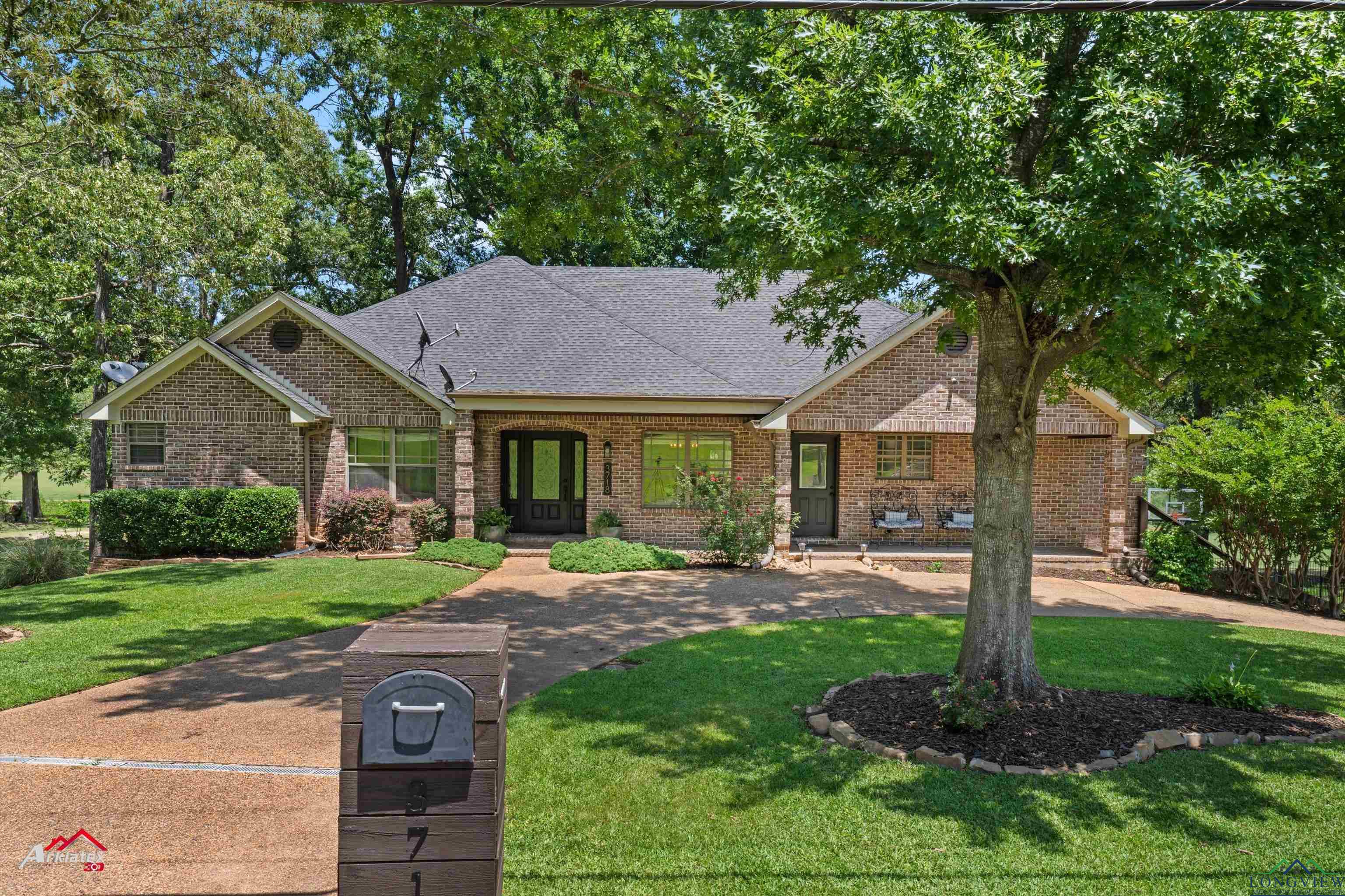 3718 Ben Hogan Dr, Longview, Texas image 1