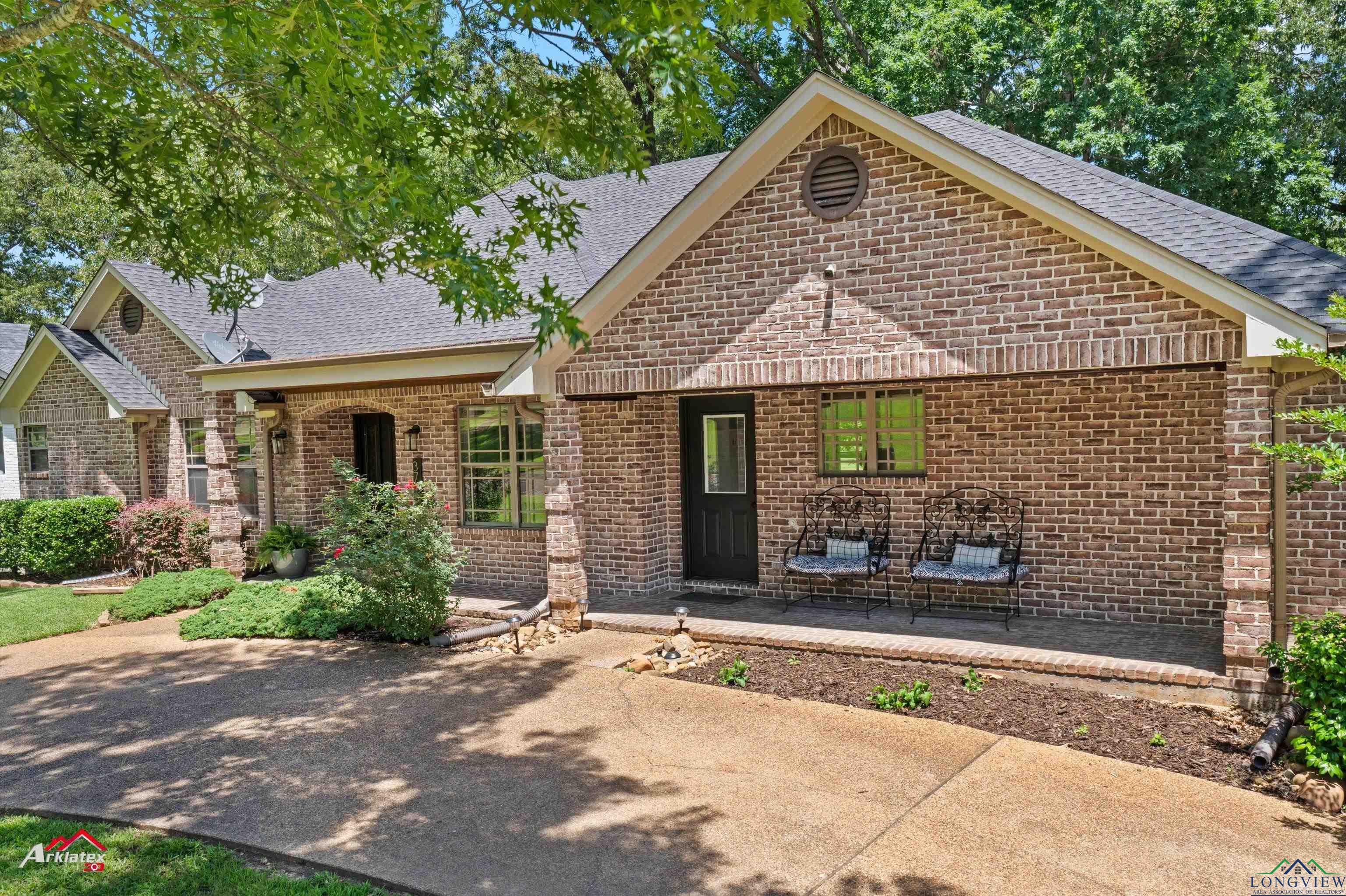 3718 Ben Hogan Dr, Longview, Texas image 2