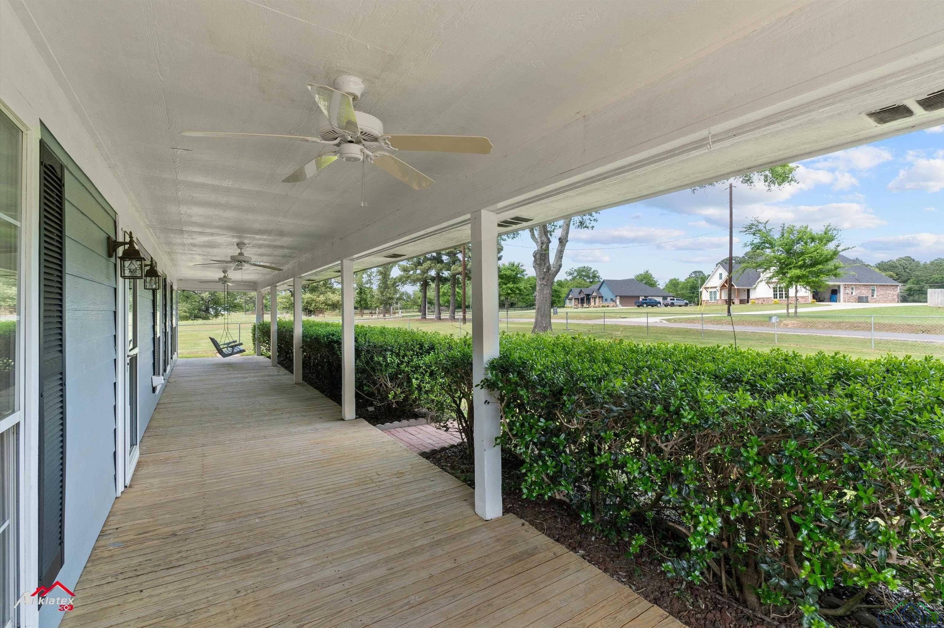 1734 Cr 186 E, Kilgore, Texas image 11