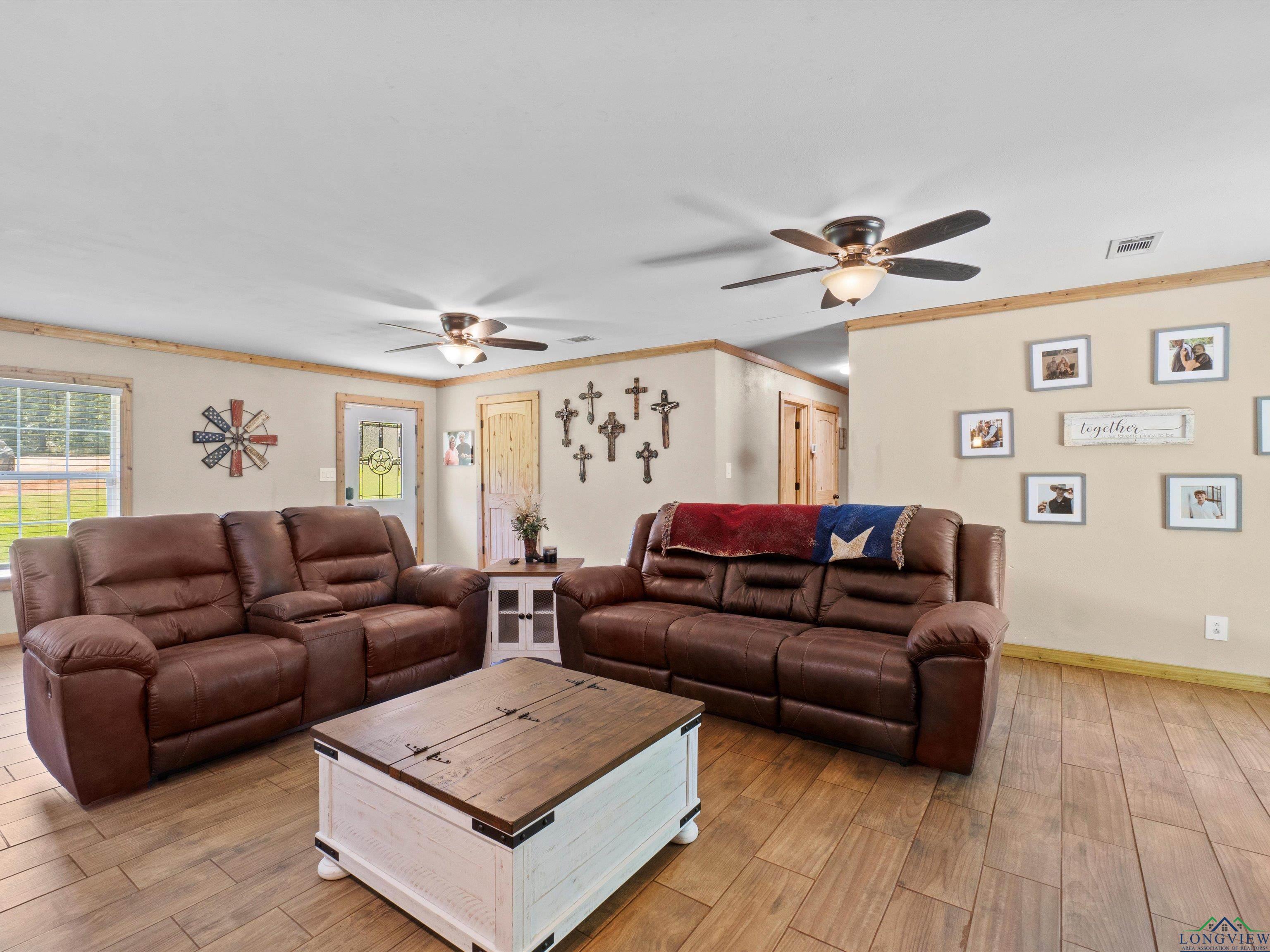 14090 County Road 354, Winona, Texas image 4
