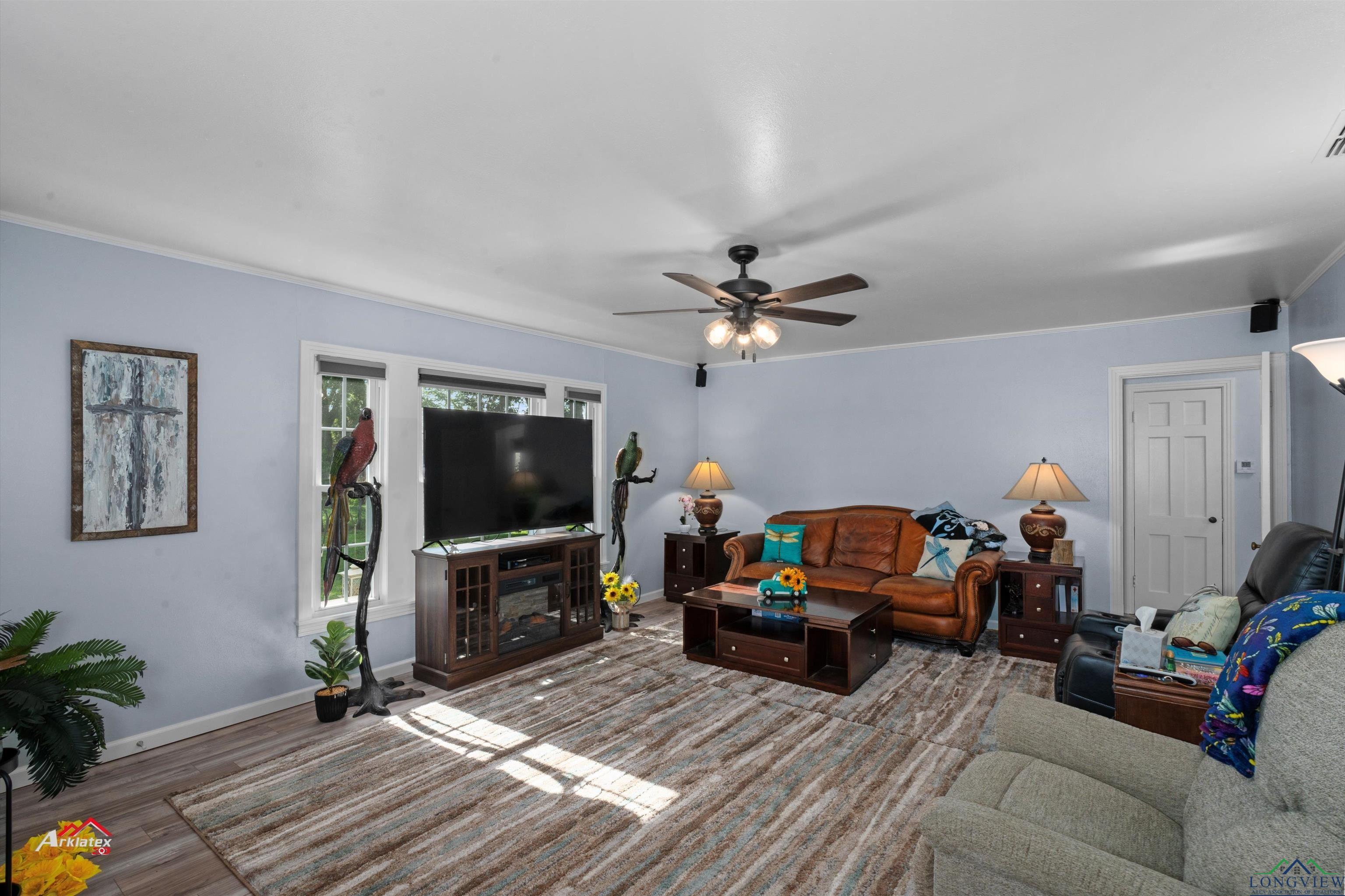 339 Fm 348, Long Branch, Texas image 4