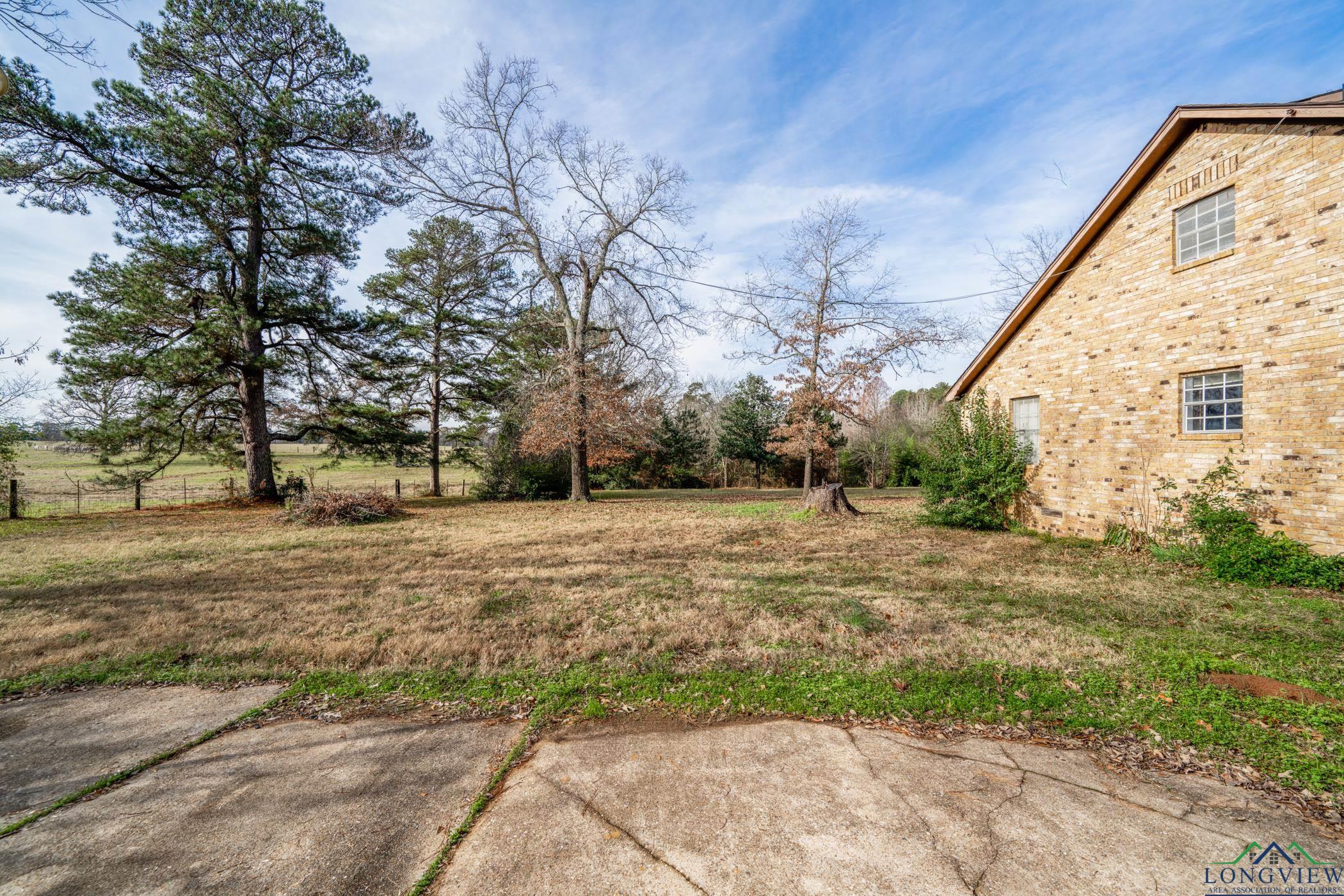 4266 E Fm 1249, Kilgore, Texas image 27