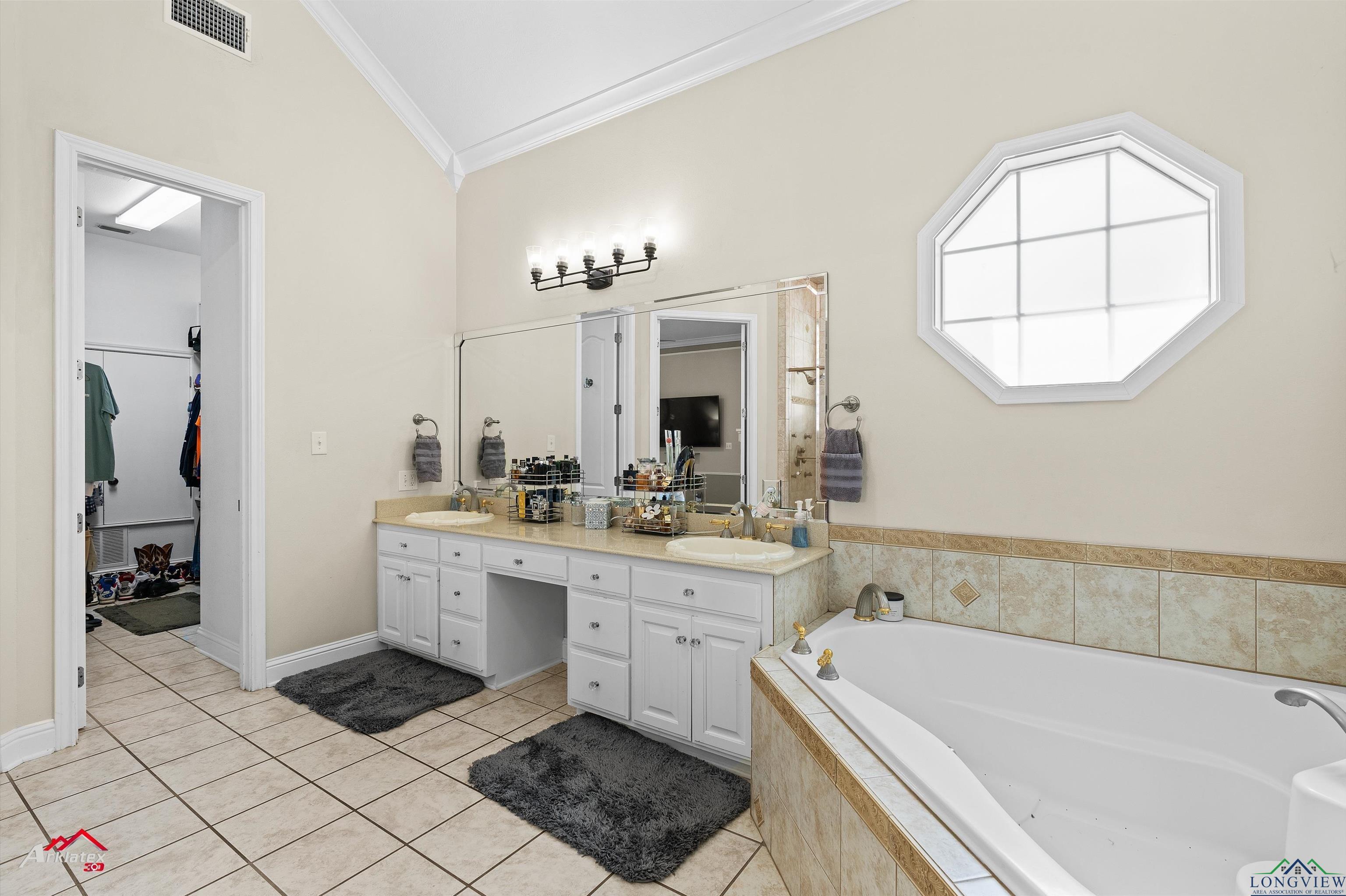 228 County Road 2151, Beckville, Texas image 10