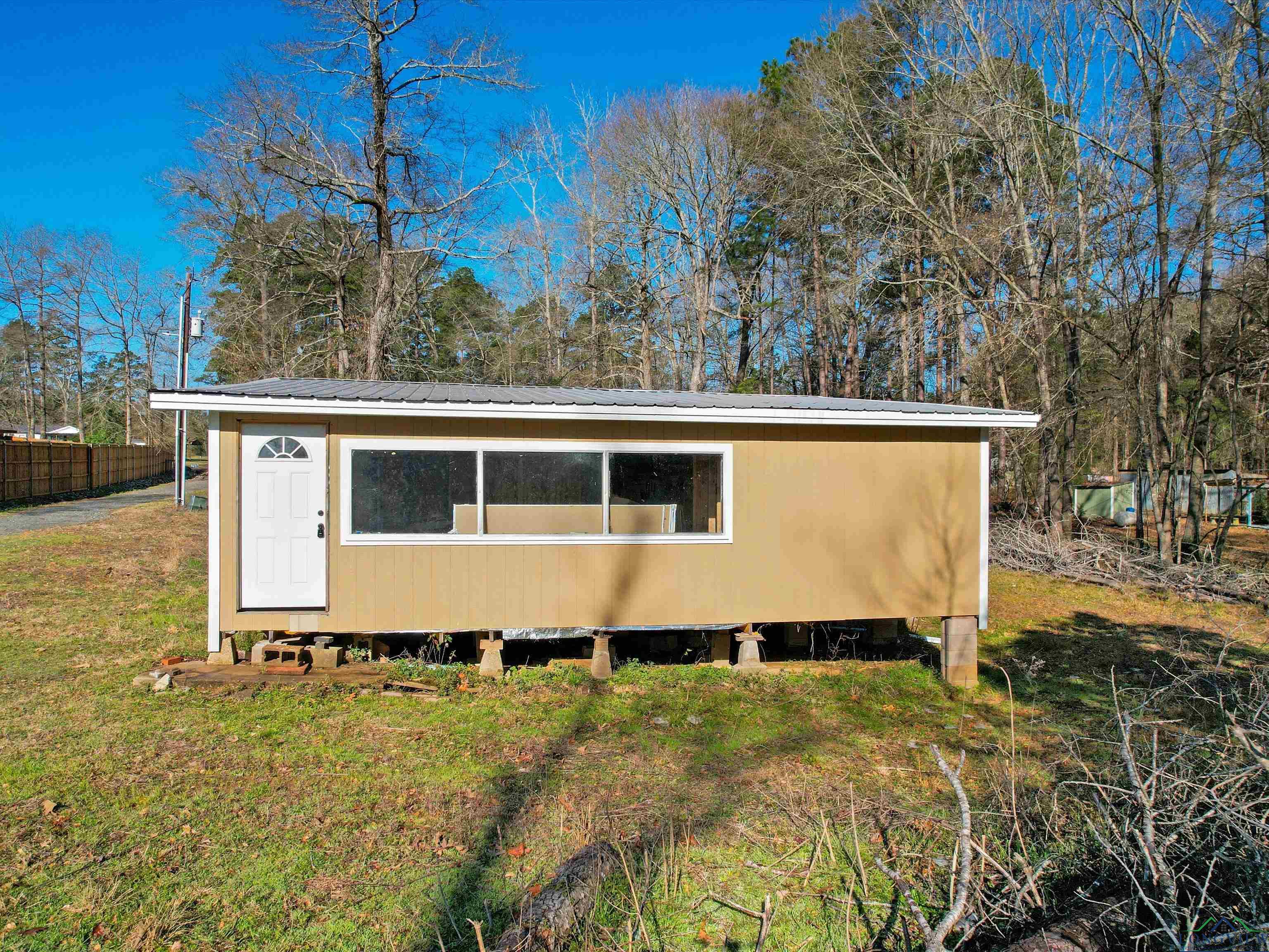 202 Sims Circle Rd, Avinger, Texas image 4