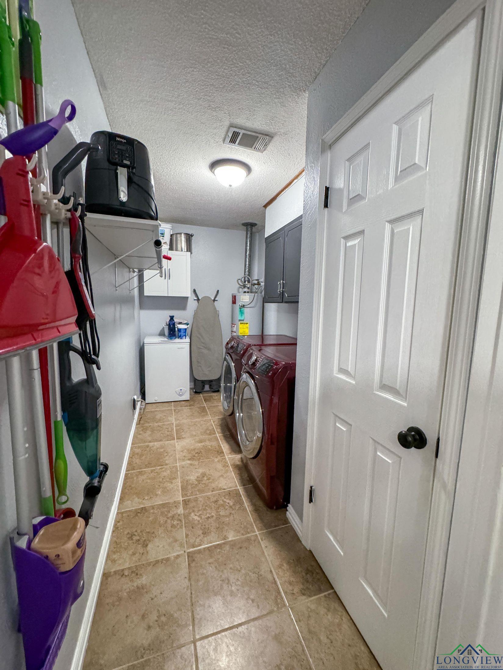 903 N Cypress Street, Carthage, Texas image 11