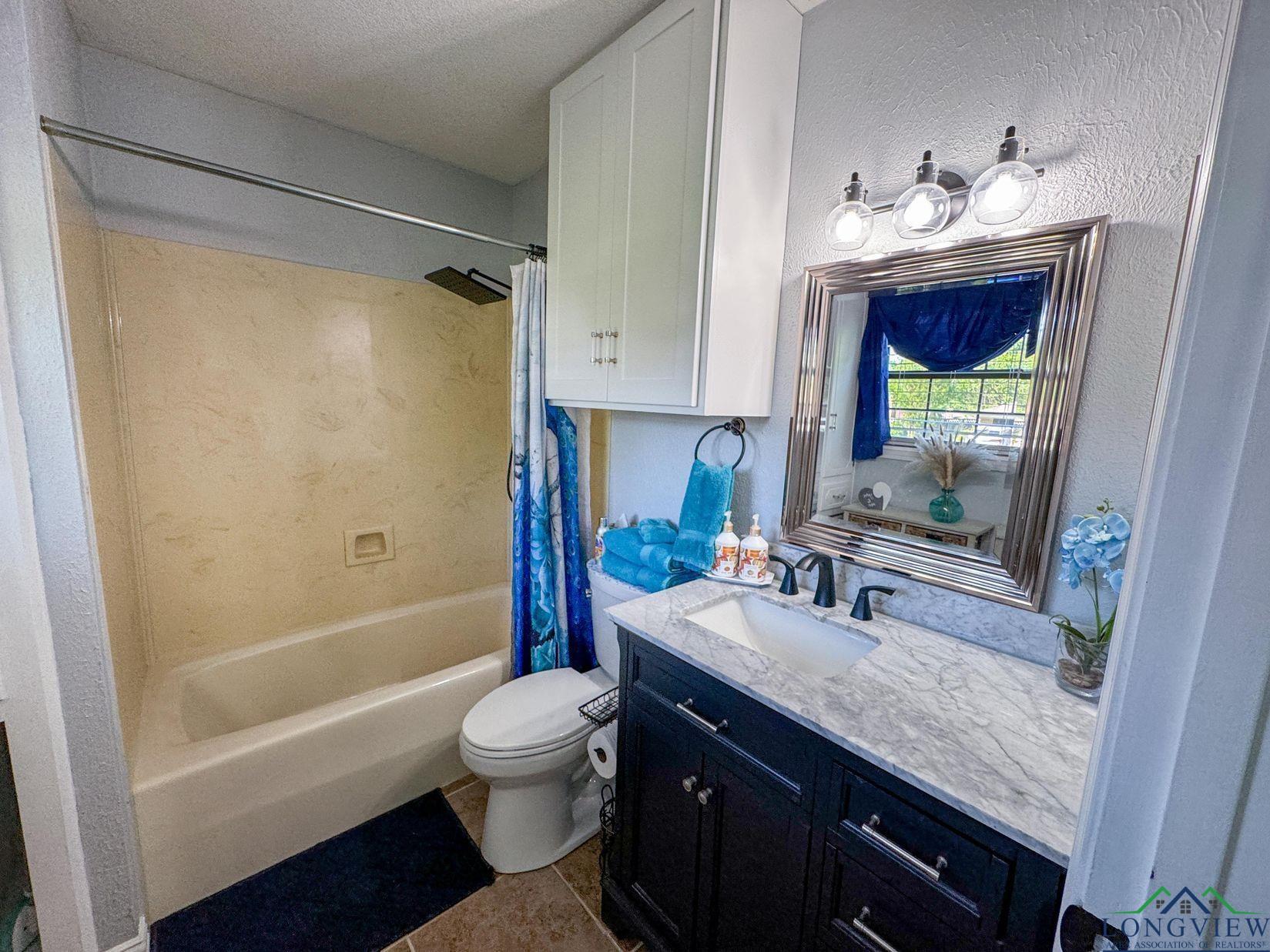 903 N Cypress Street, Carthage, Texas image 27