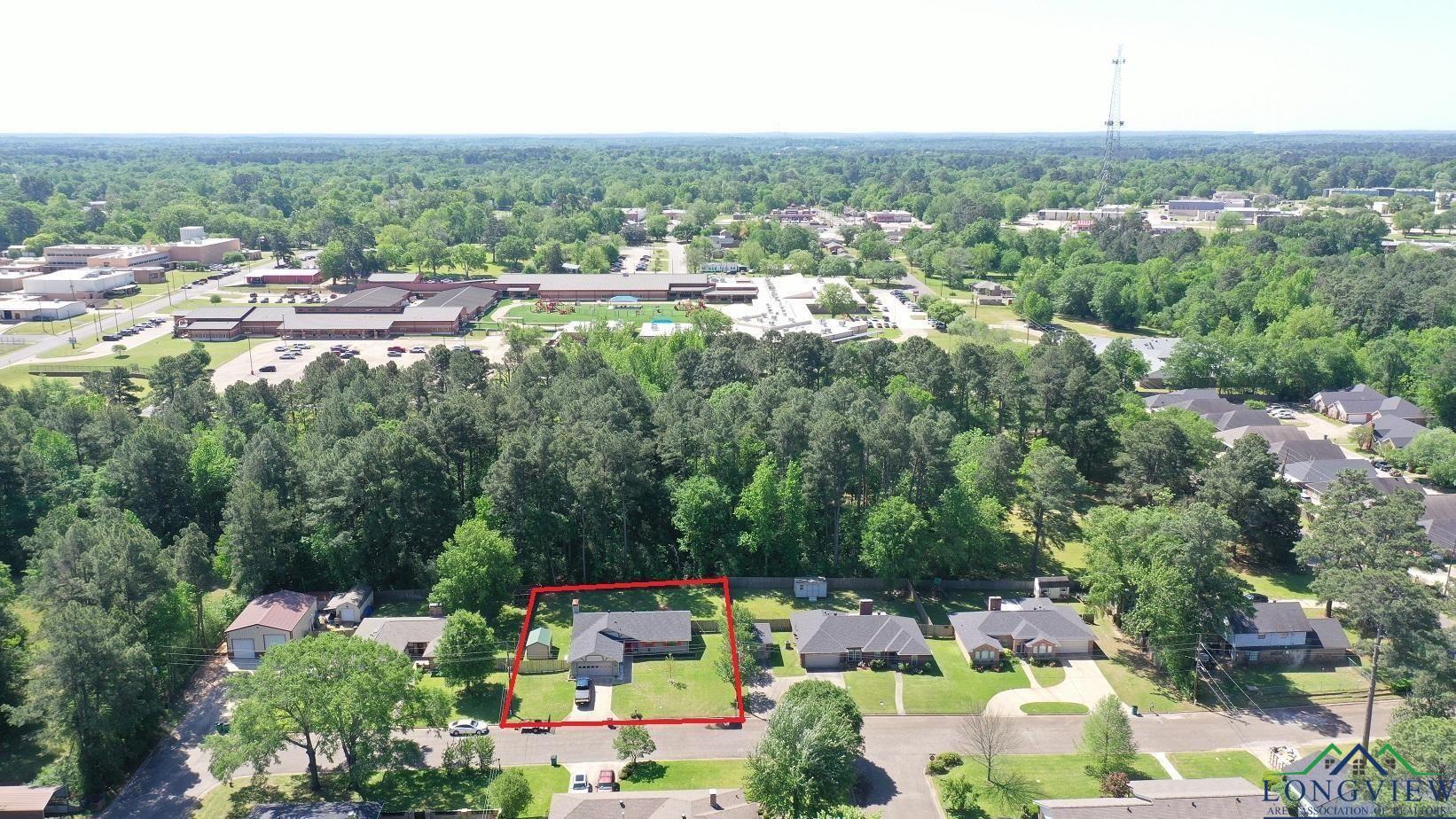 903 N Cypress Street, Carthage, Texas image 49