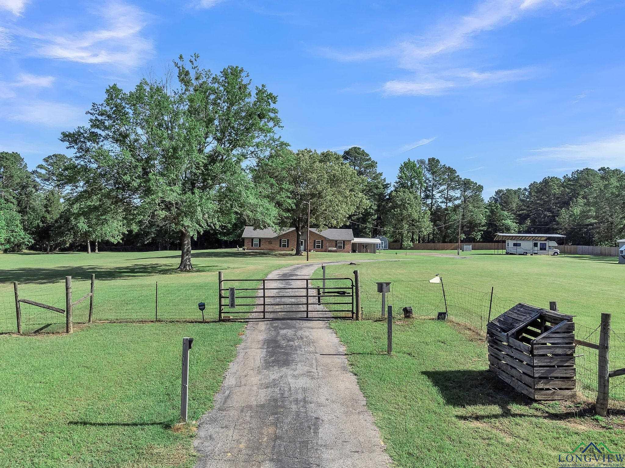 6034 E Noonday Rd, Hallsville, Texas image 2