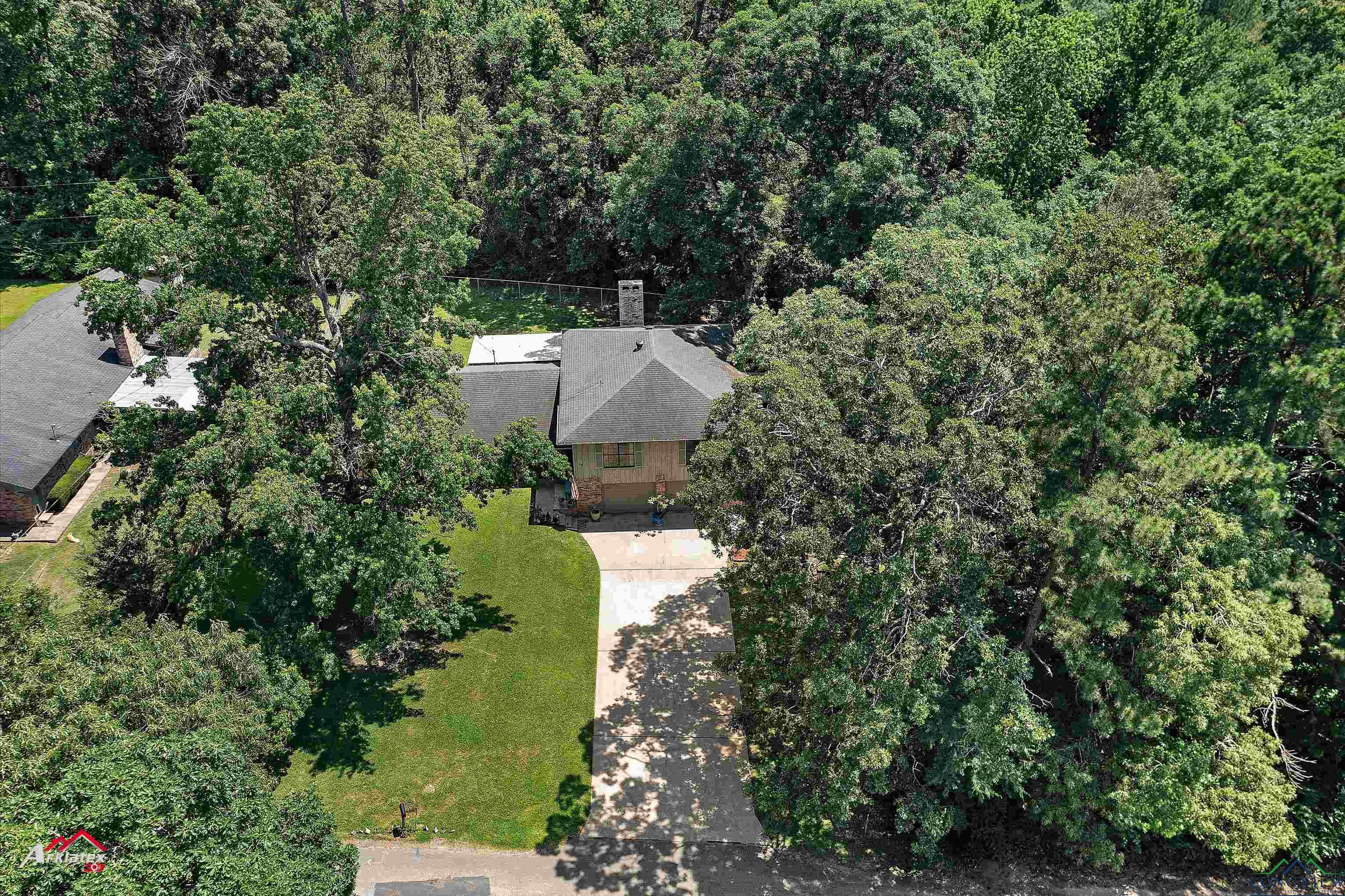 905 Moonbeam Avenue, Center, Texas image 29