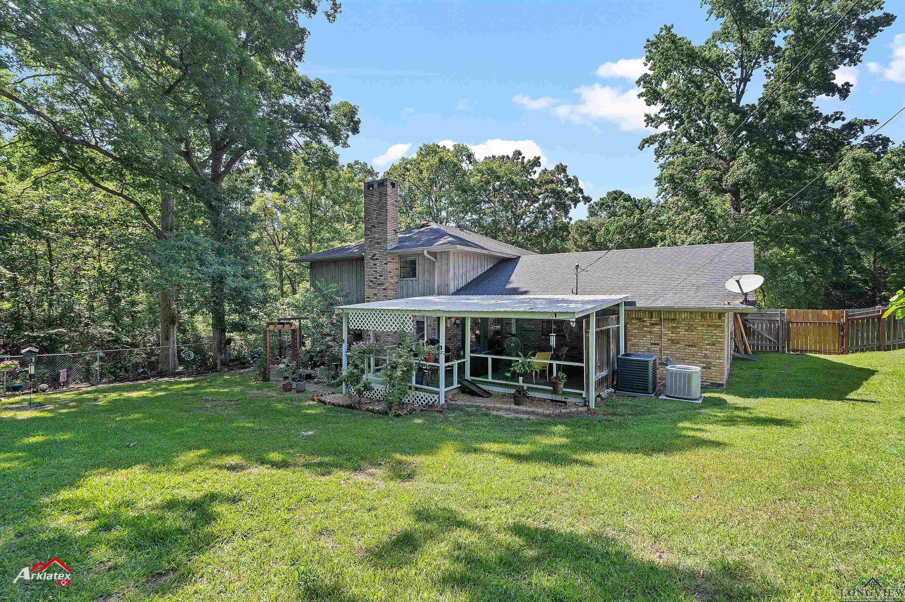 905 Moonbeam Avenue, Center, Texas image 27