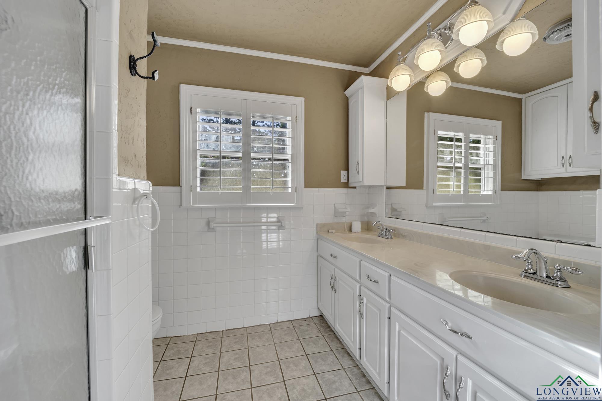 1900 W Hoyt Drive, Longview, Texas image 20
