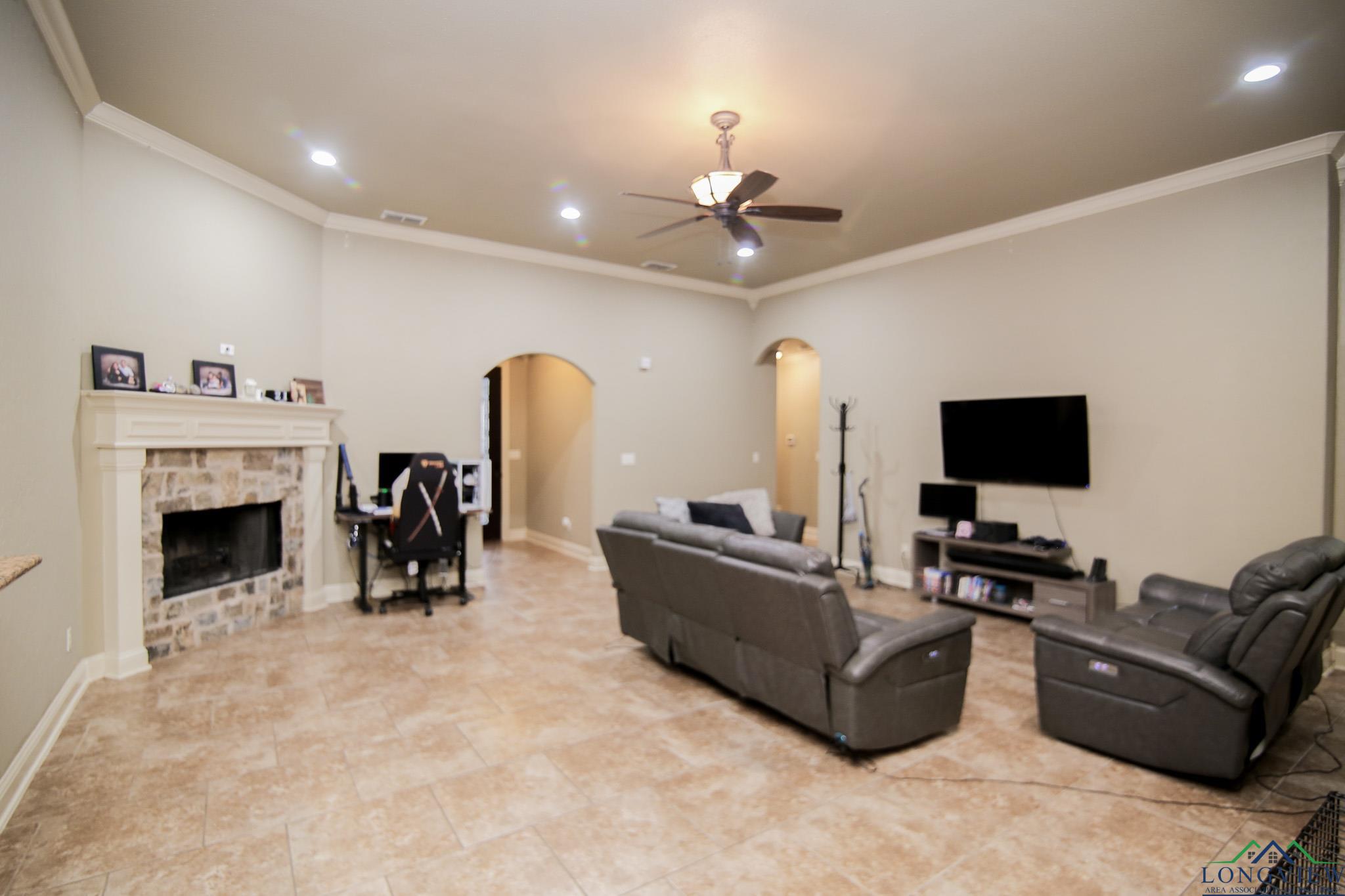 3708 Pine Tree Rd, Longview, Texas image 5