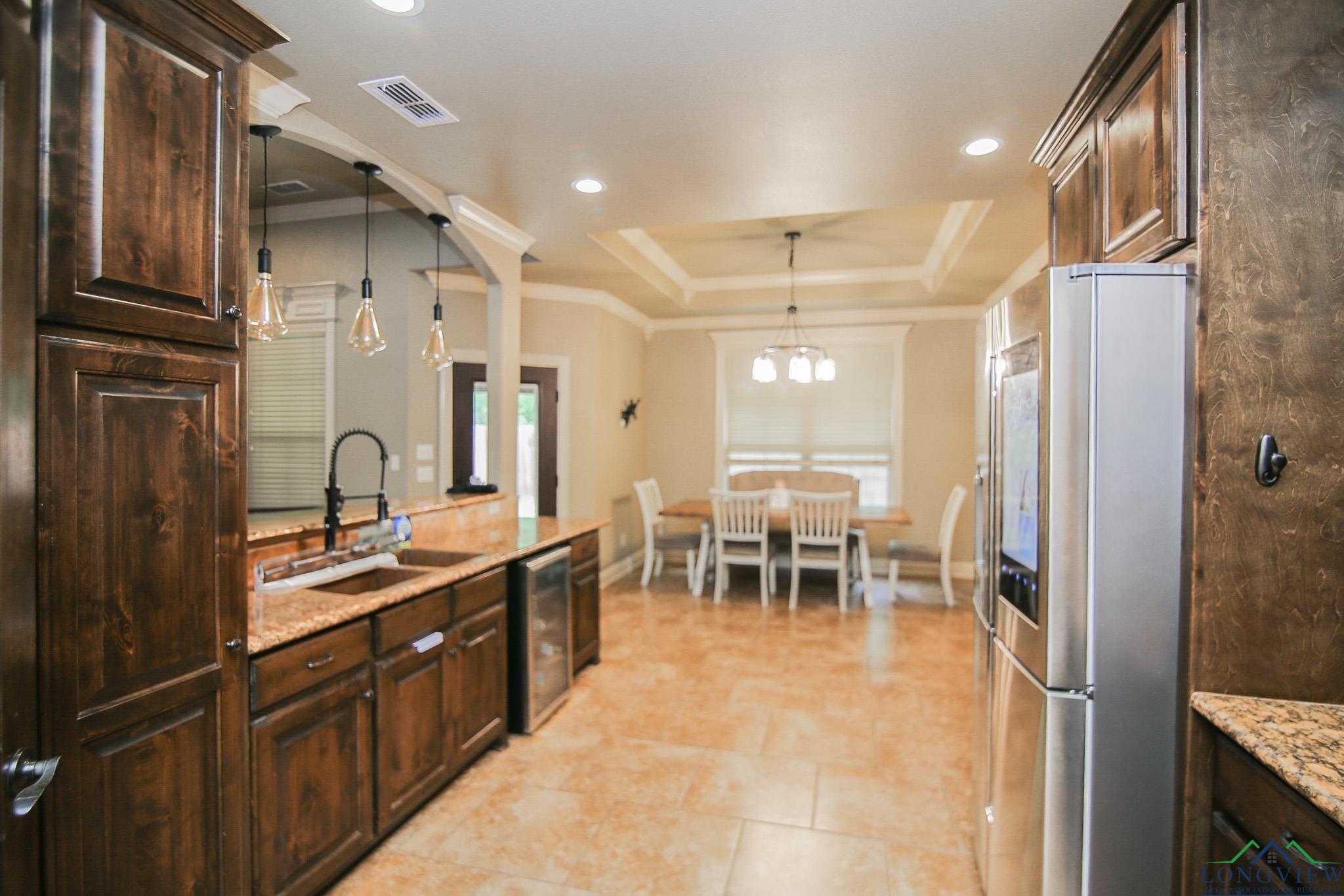 3708 Pine Tree Rd, Longview, Texas image 11