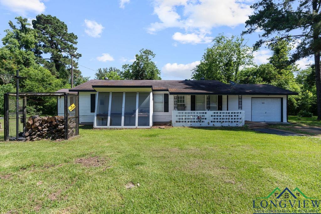 9819 Us Hwy 84e, Joaquin, Texas image 1