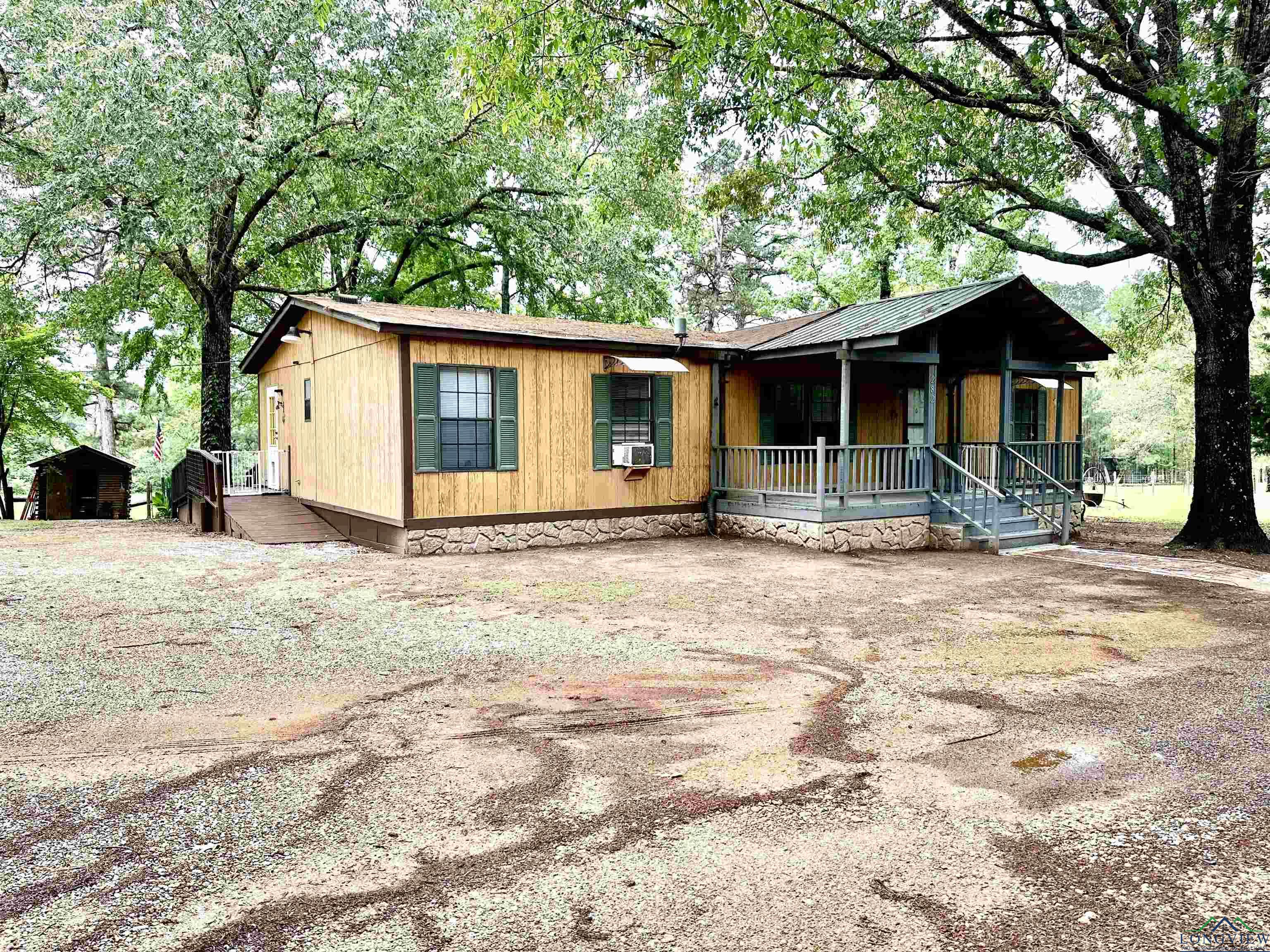 282 Cr 1404, Jacksonville, Texas image 2