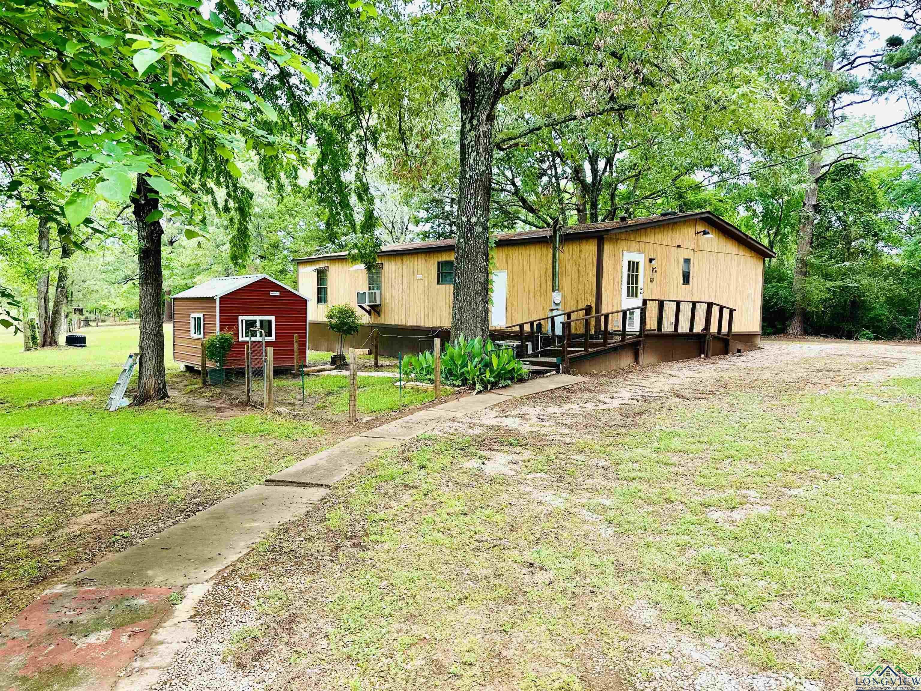 282 Cr 1404, Jacksonville, Texas image 30