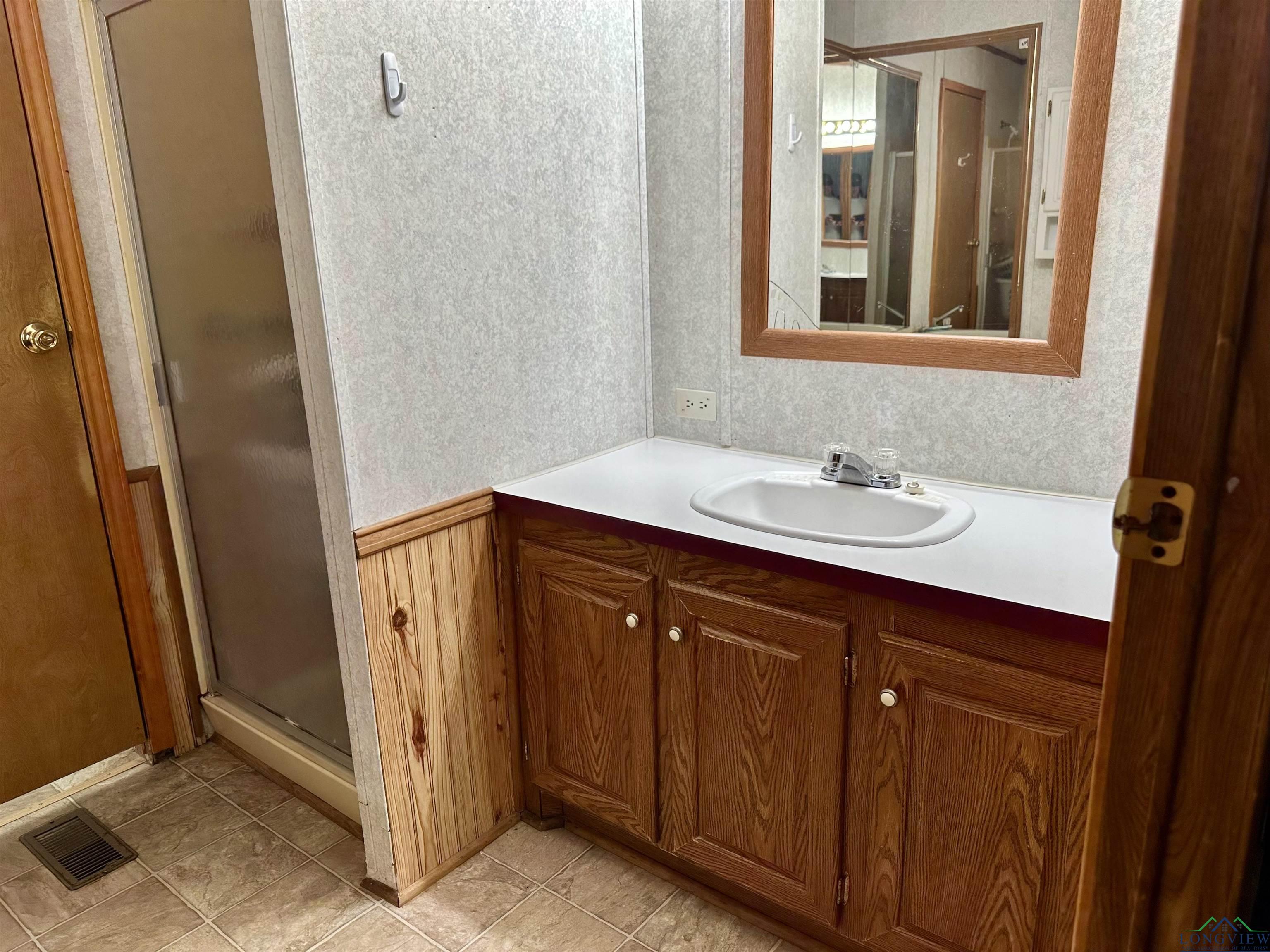 282 Cr 1404, Jacksonville, Texas image 17