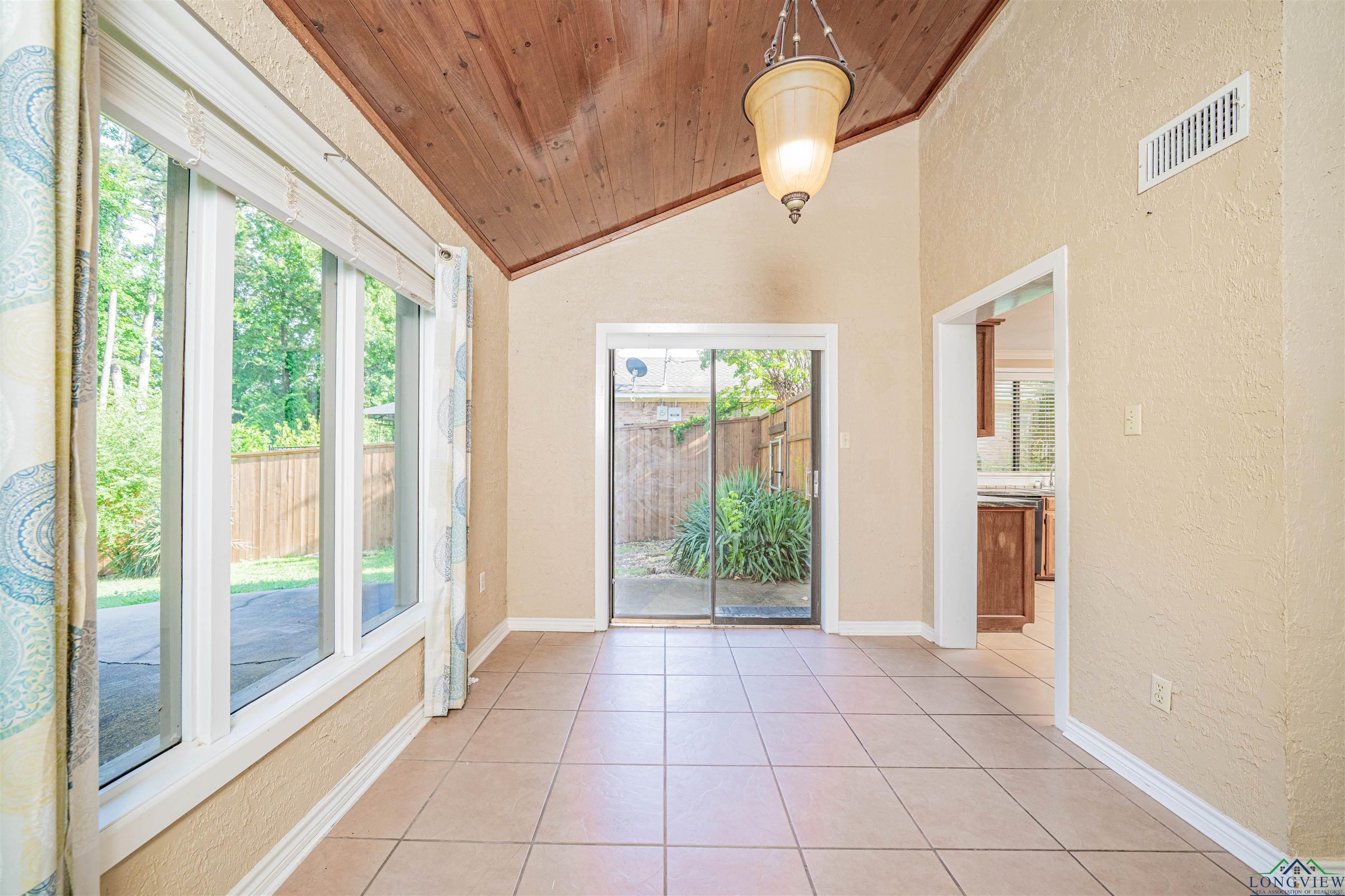 1822 Northwood Ct, Longview, Texas image 14