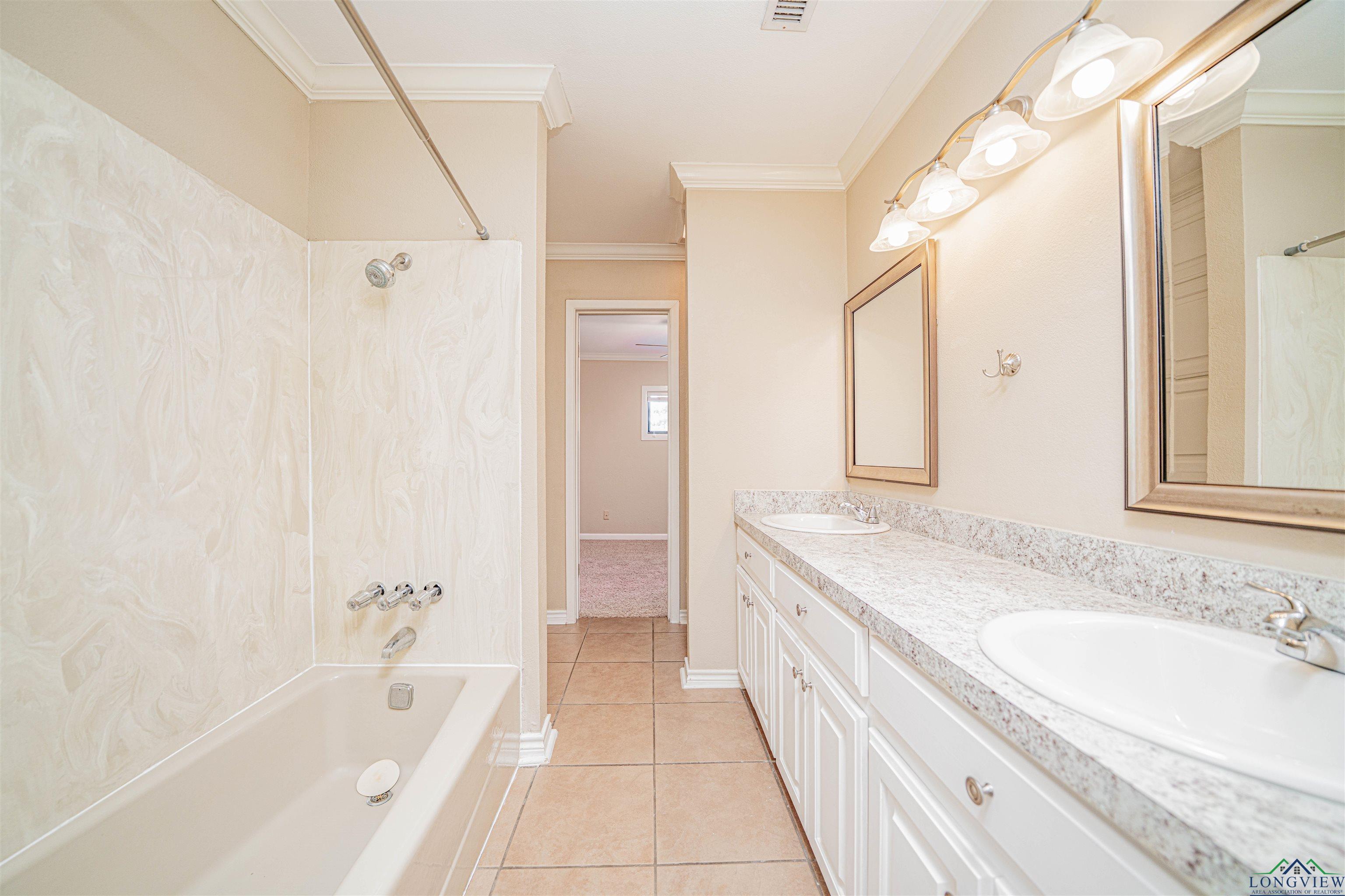 1822 Northwood Ct, Longview, Texas image 27