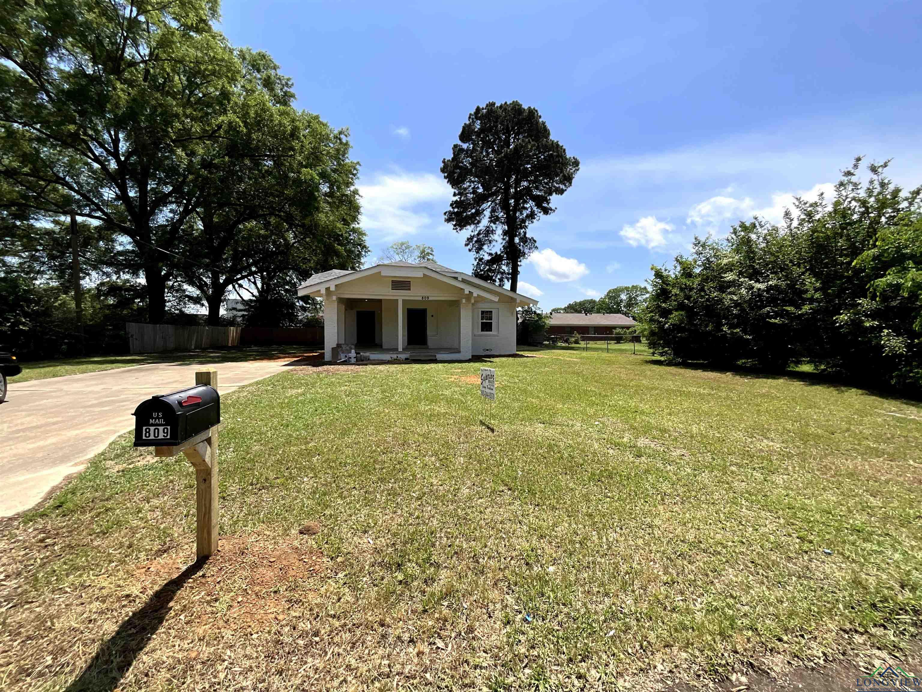 809 N Caver St, Atlanta, Texas image 3