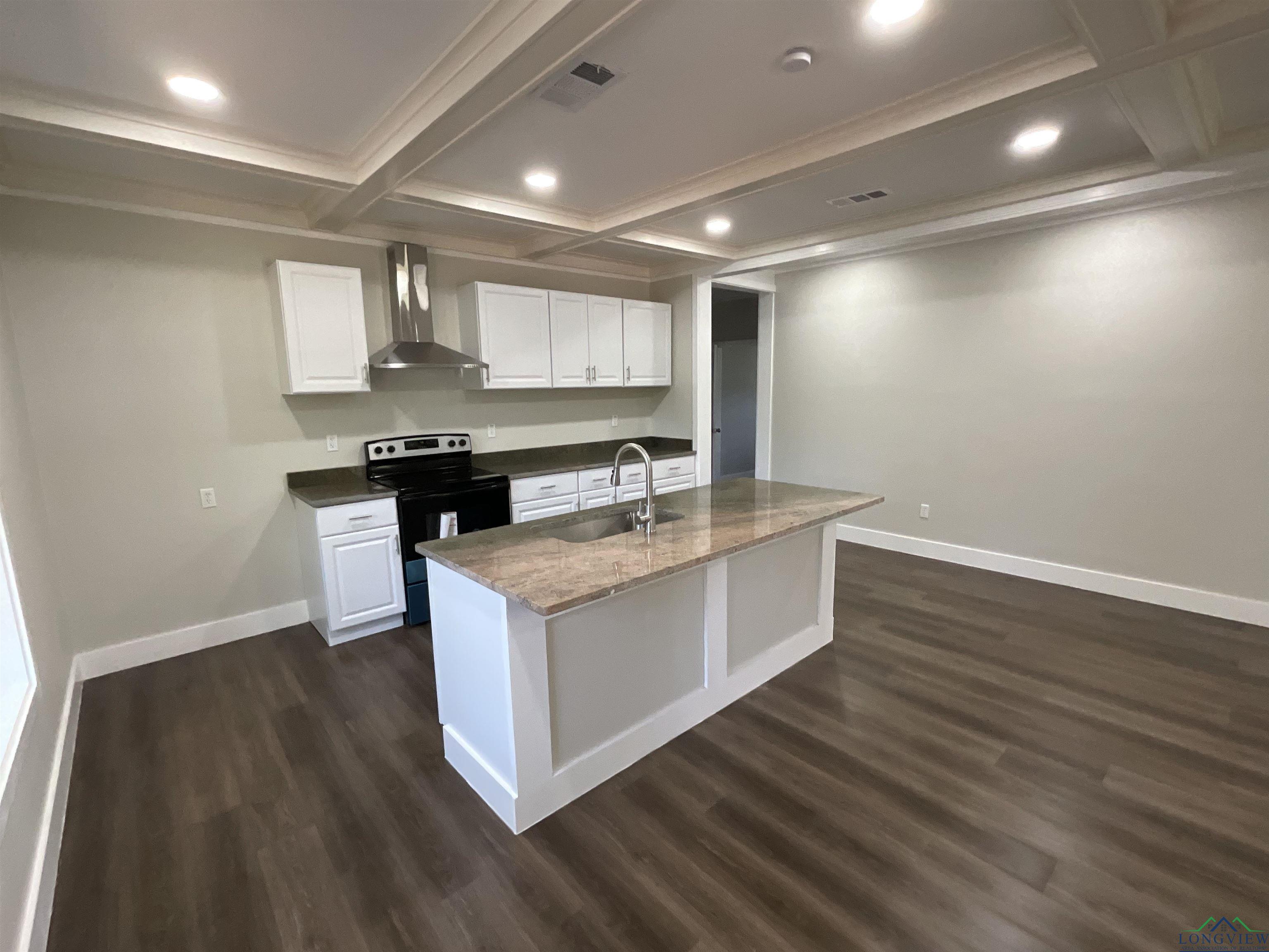 809 N Caver St, Atlanta, Texas image 10
