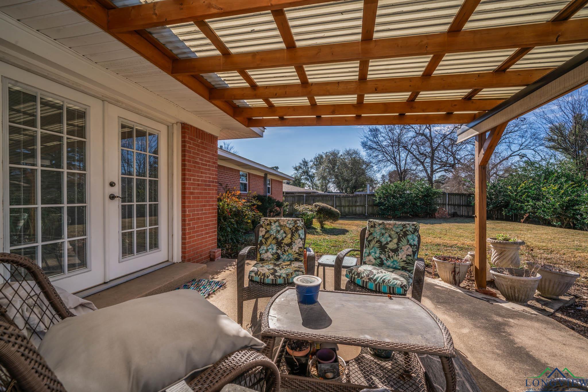 1605 N Westover Ave, Longview, Texas image 32