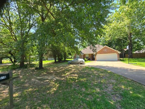 Homes For Sale - 4316 Gregg Tex Rd<br/> Longview, TX 75604